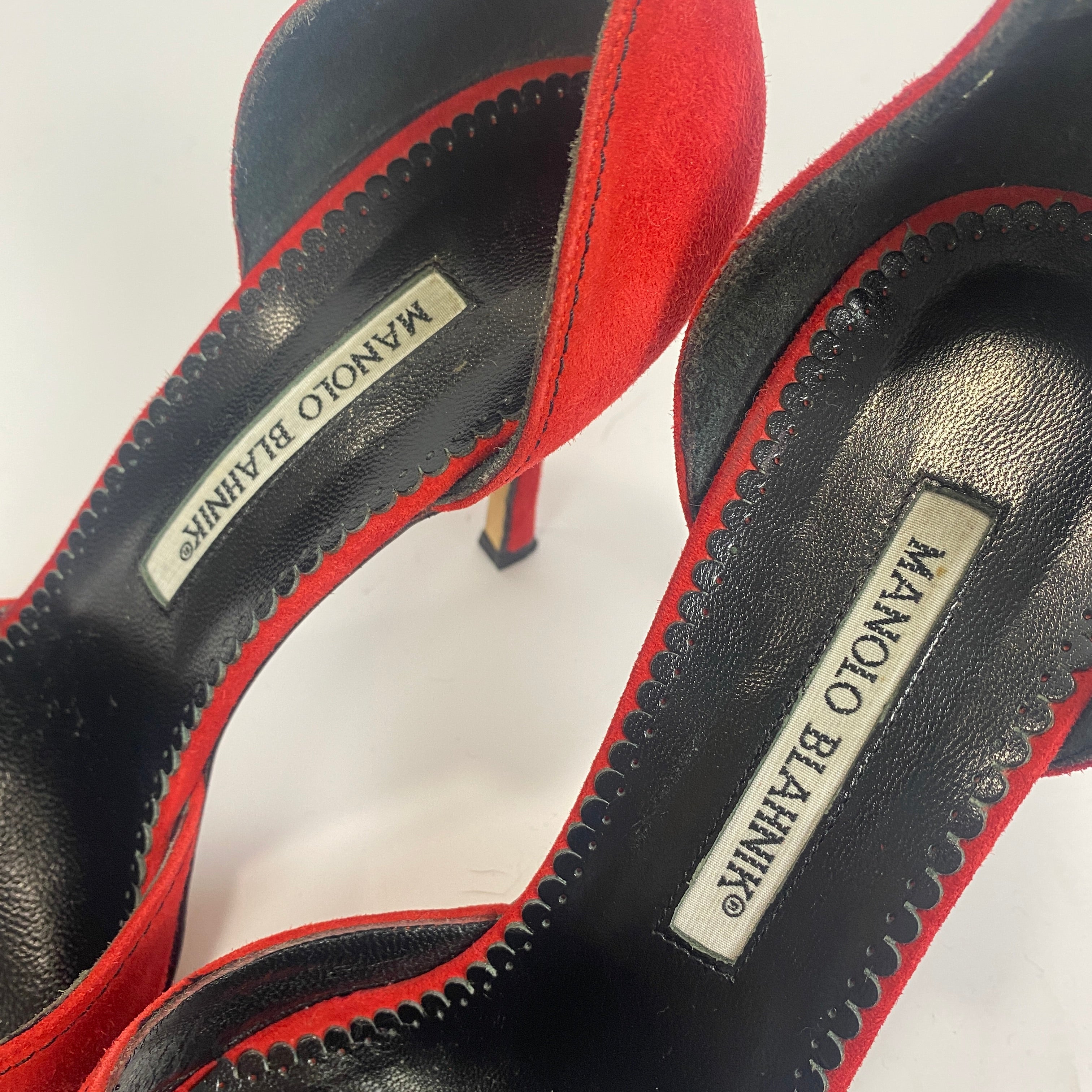 Manolo Blahnik Ruby & Black D'Orsay Heels 39