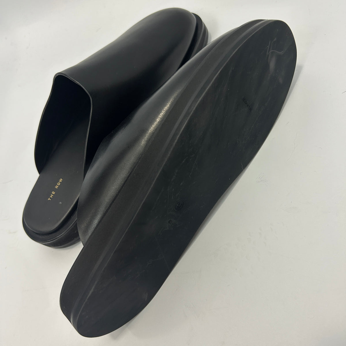 The Row New £950 Black Sabot Smooth Calfskin Mules 40