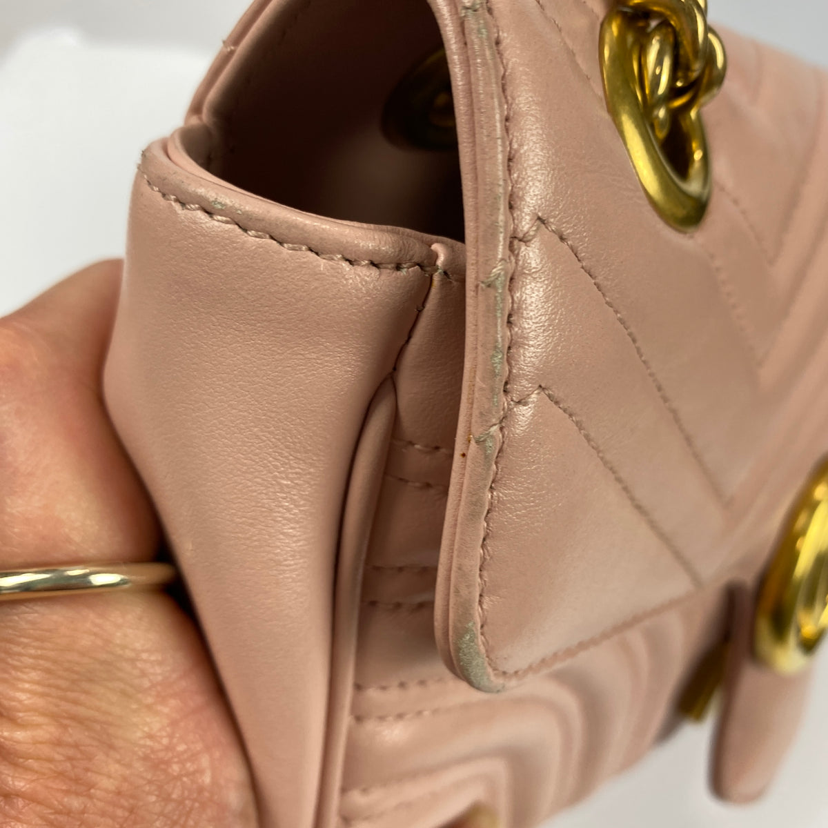 Gucci £2070 Pink Beige GG Marmont Medium Shoulderbag