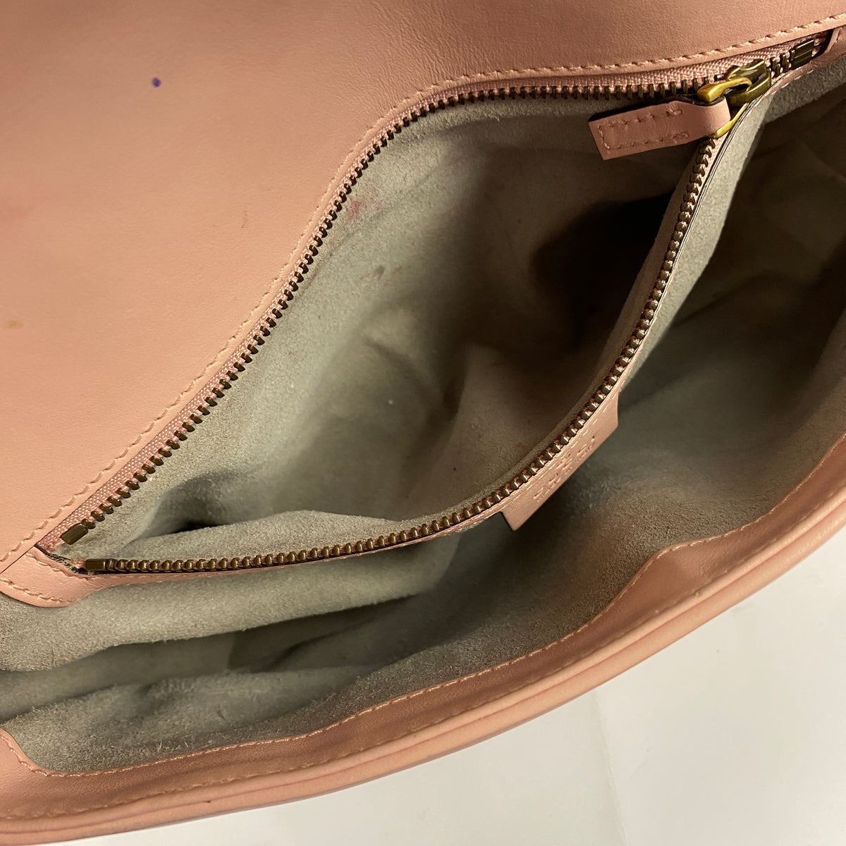 Gucci £2070 Pink Beige GG Marmont Medium Shoulderbag