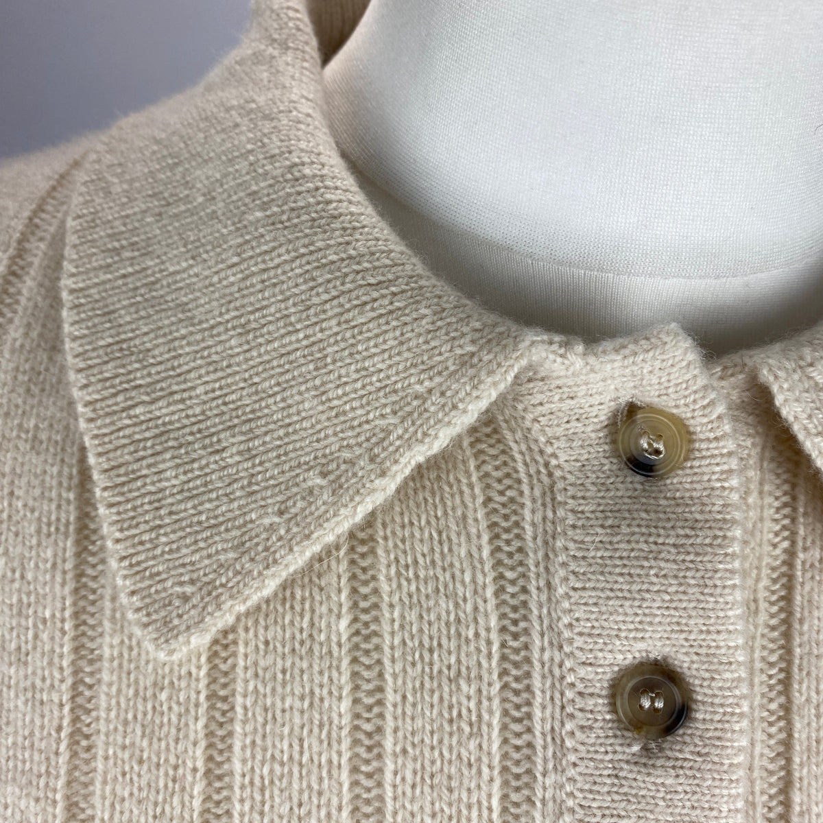 Khaite £810 Cream Cashmere Rib Collared Hans Sweater XS-M