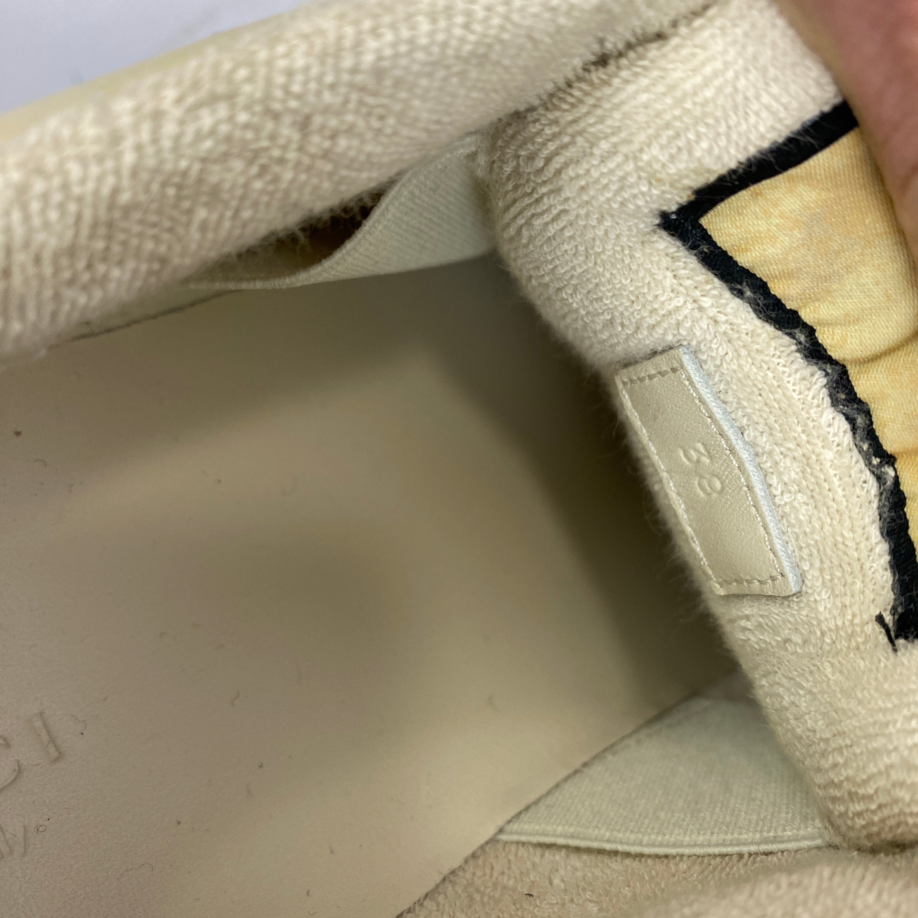 Gucci £880 Cream & Mint GG Screener Trainers 38