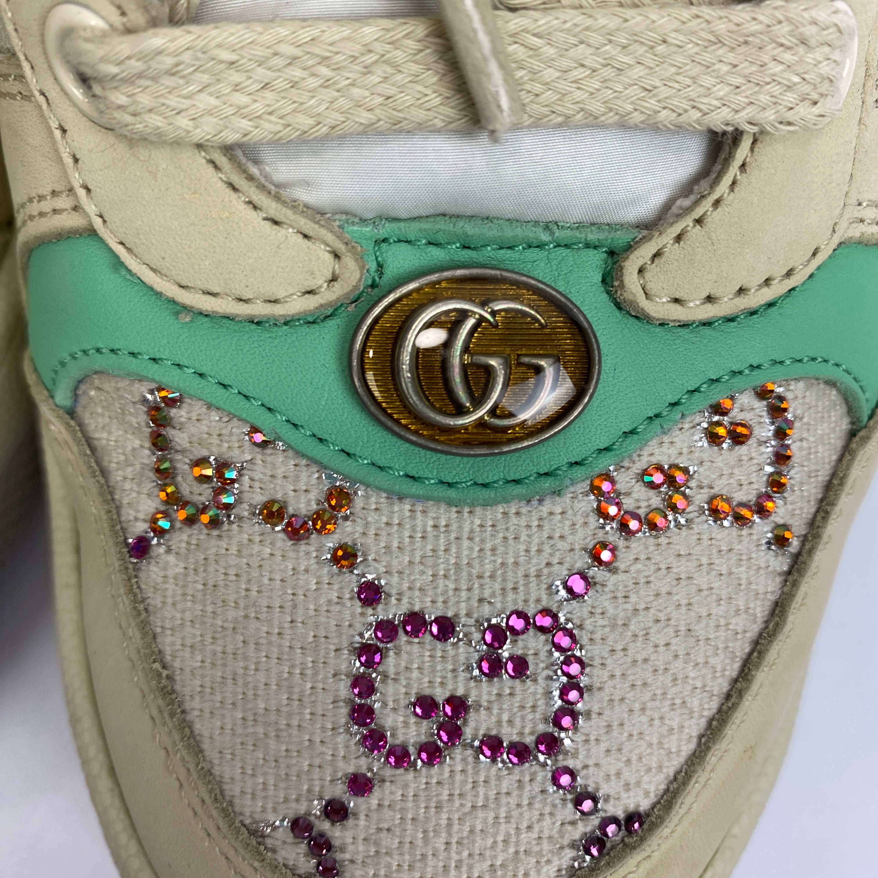 Gucci £880 Cream & Mint GG Screener Trainers 38