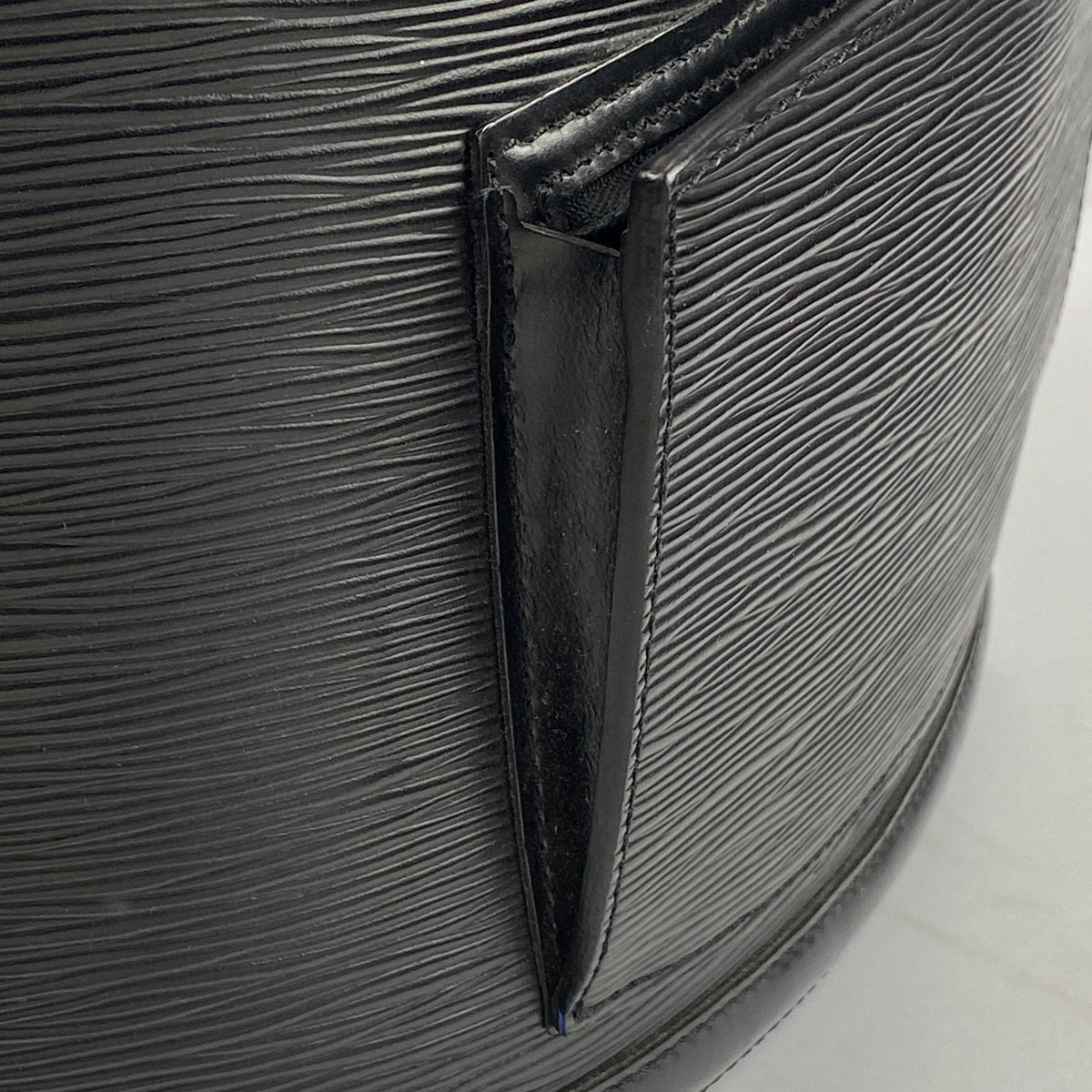 Louis Vuitton 2000 Black Epi Leather Gobelins Backpack