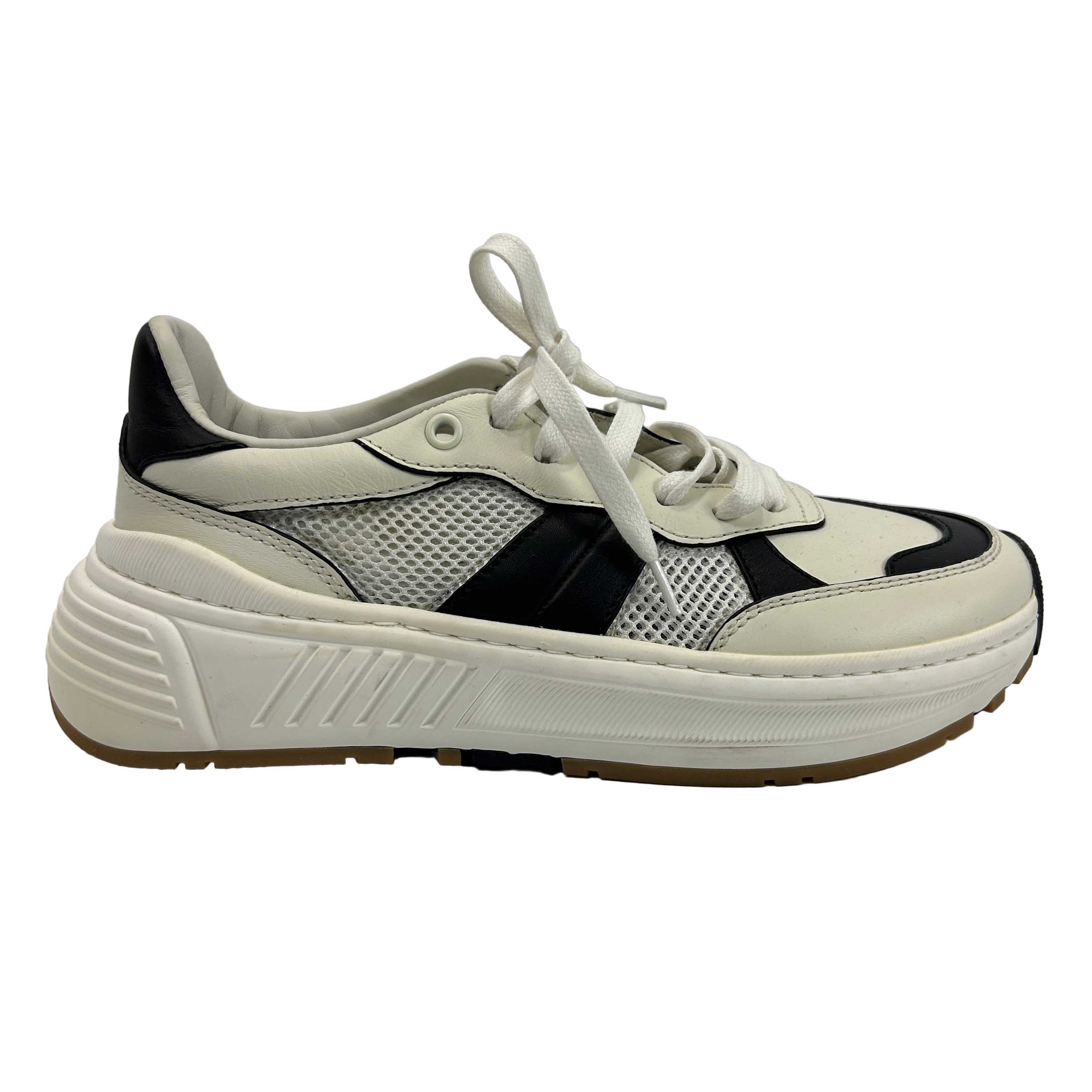 Bottega Veneta Cream & Black Leather Trainers 37/38