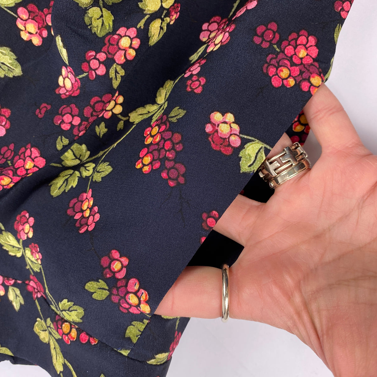 Etro New £890 Black Berry Print Silk Palazzo Pants L
