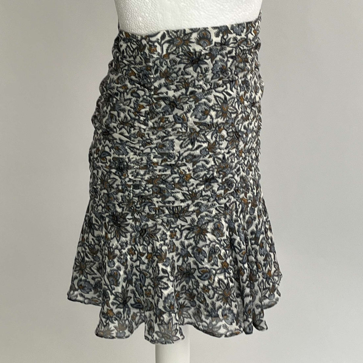 Veronica Beard Grey & Pearl Paisley Silk Tiered Mini Skirt XXS