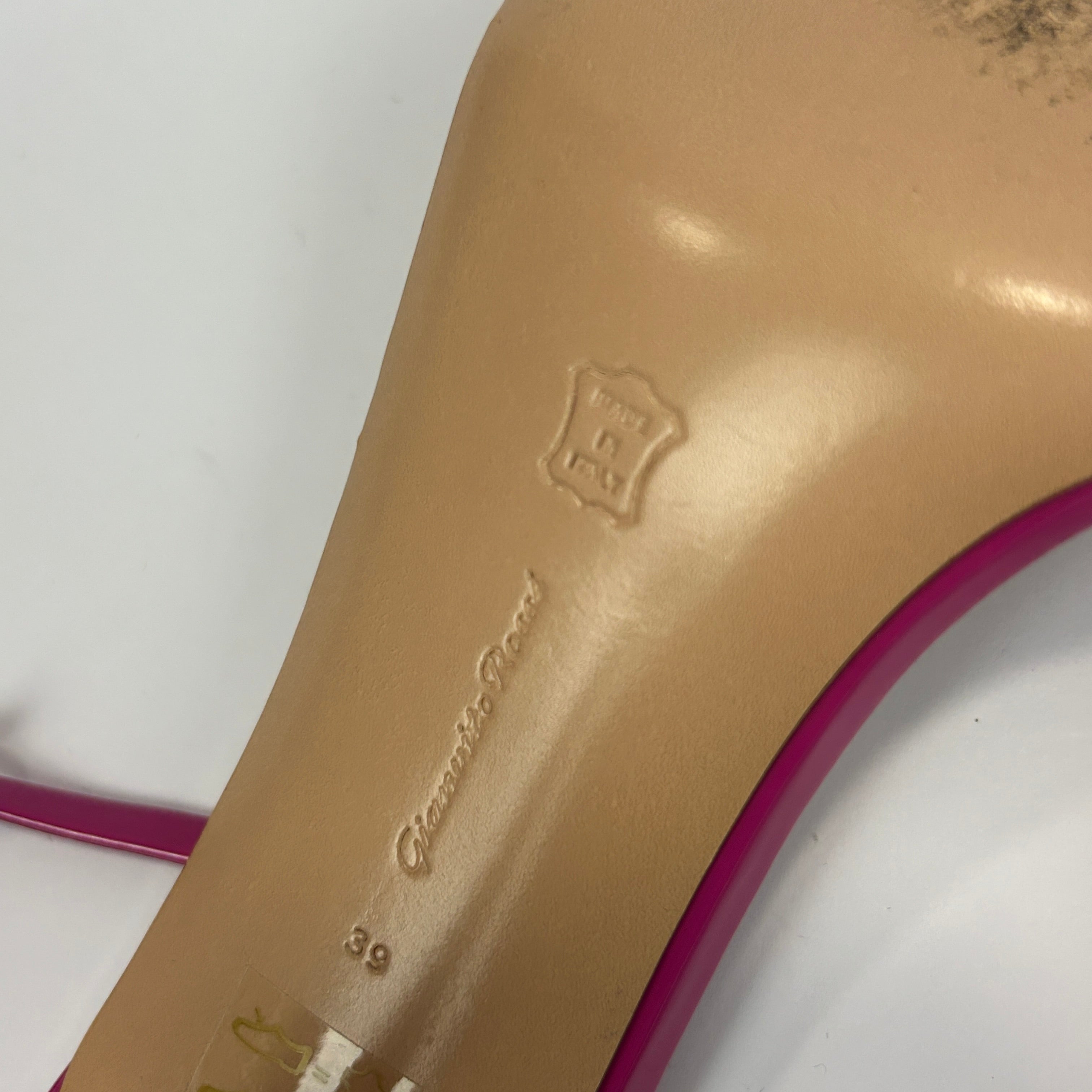 Gianvito Rossi £695 Patent Fuchsia 90 Ribbon Sandals 39