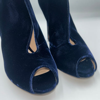 Gianvito Rossi Brand New £420 Navy Velvet Vamp Peeptoe Heels 38.5