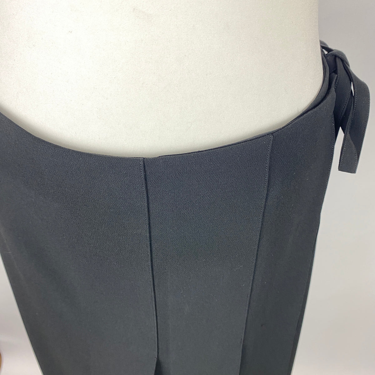 Theory Black Pleat Wraparound Kilt Skirt L