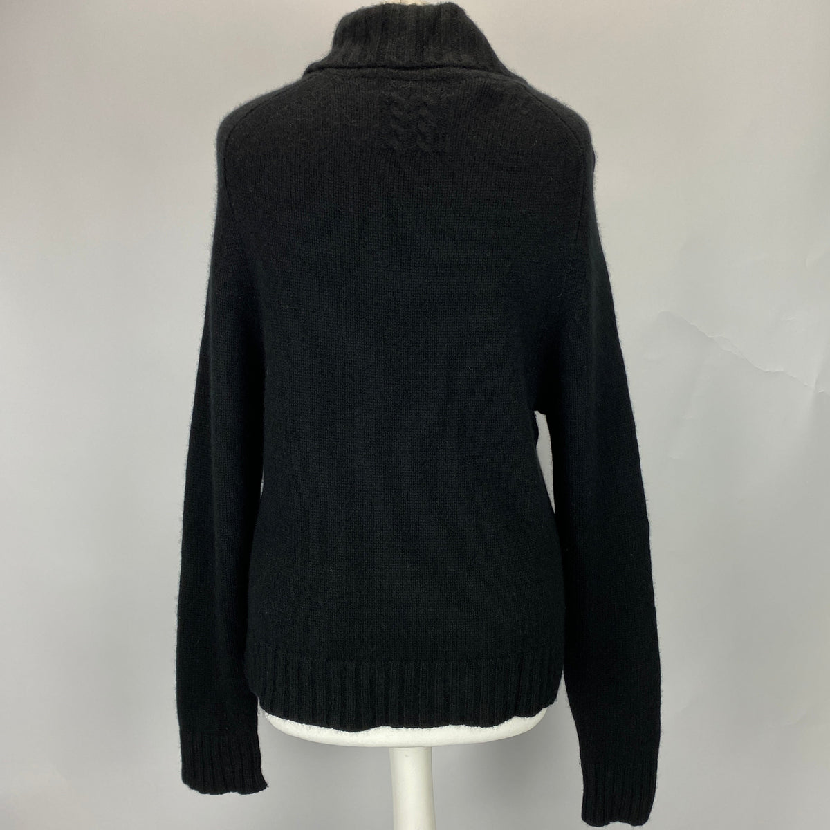 Nili Lotan Black Cashmere Roll Neck Sweater XS-S
