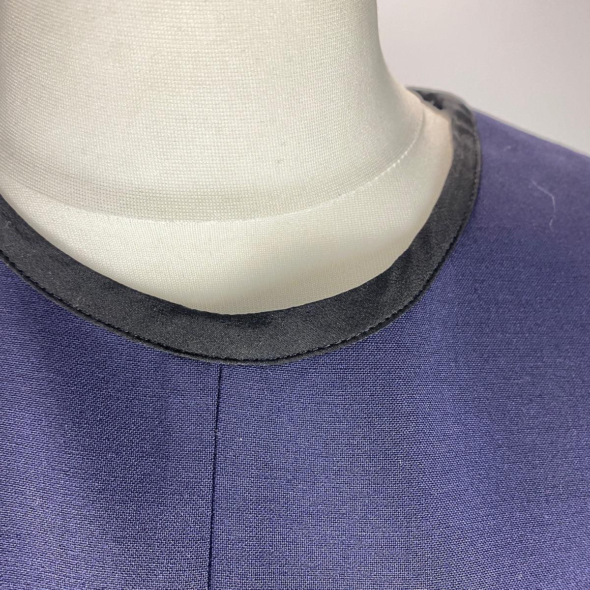 Victoria Beckham Navy Stretch Wool Fluted Sleeve Swing Top S