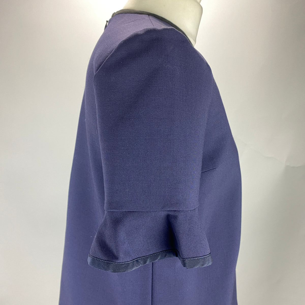 Victoria Beckham Navy Stretch Wool Fluted Sleeve Swing Top S