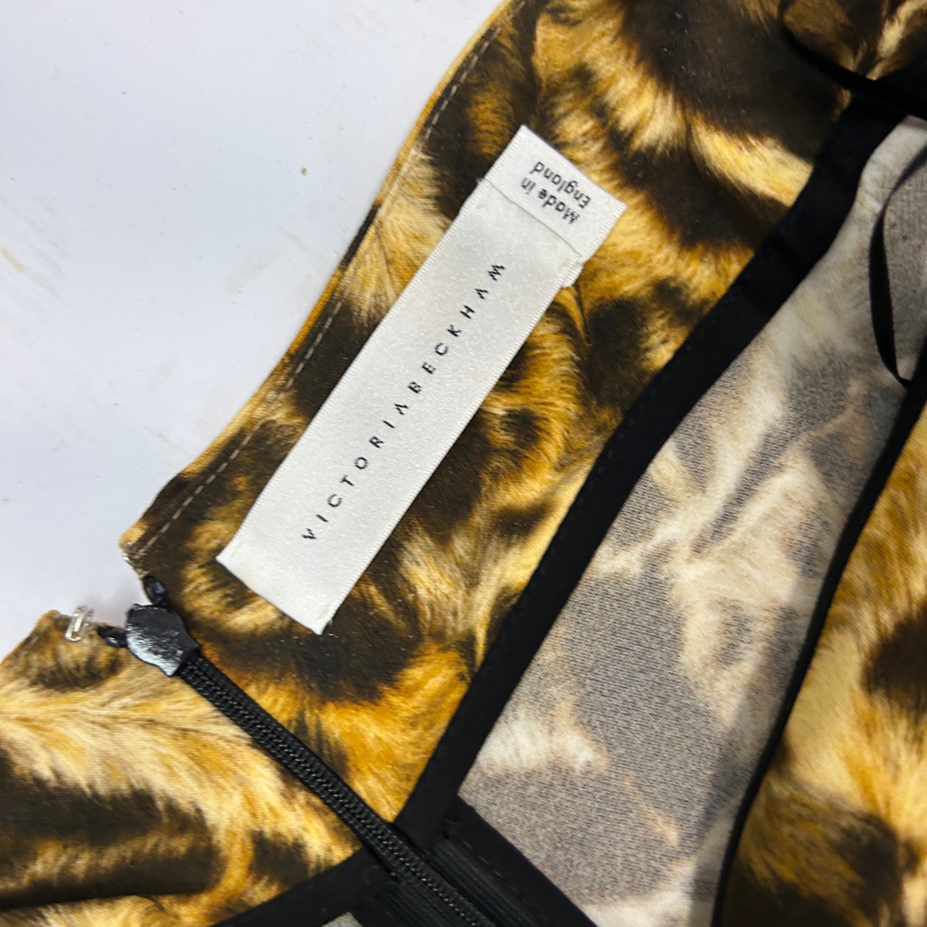 Victoria Beckham New £2235 Leopardprint Pleat Crepe Skirt M