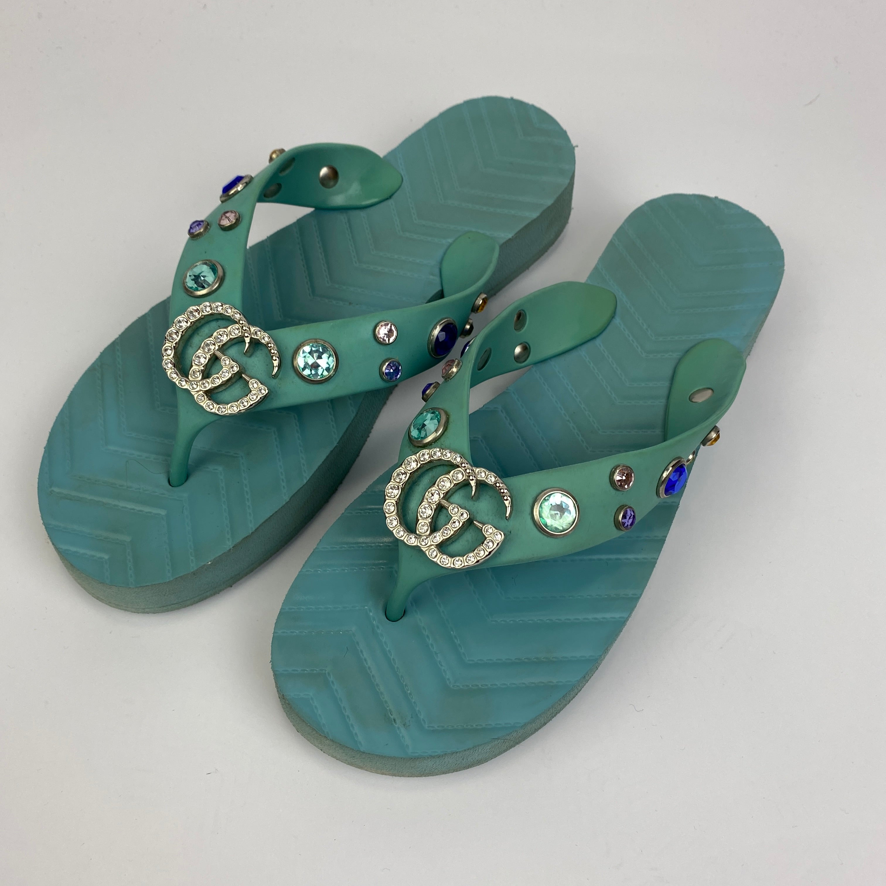 Gucci £485 Aqua Crystal Embellished Rubber FlipFlops 40