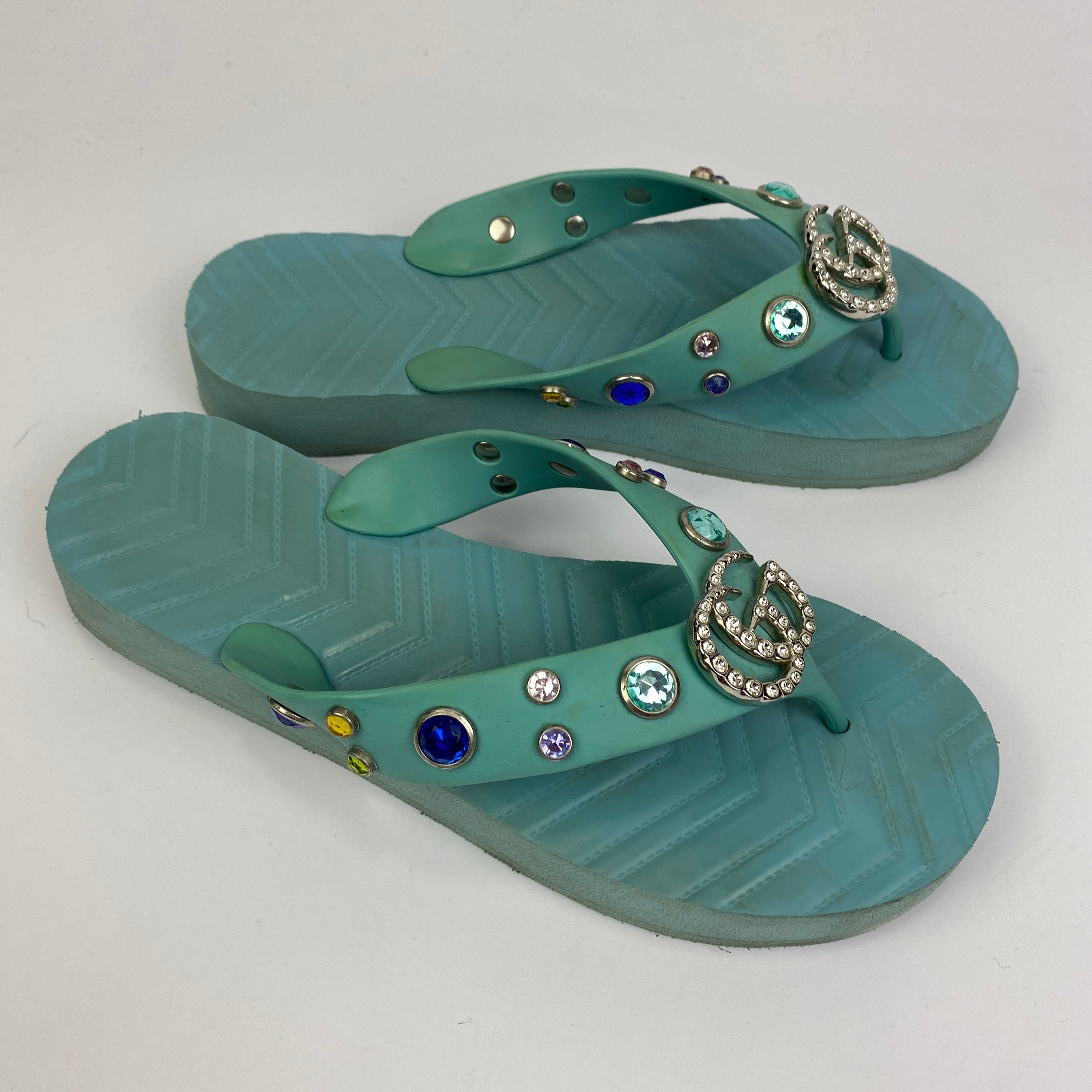 Gucci £485 Aqua Crystal Embellished Rubber FlipFlops 40