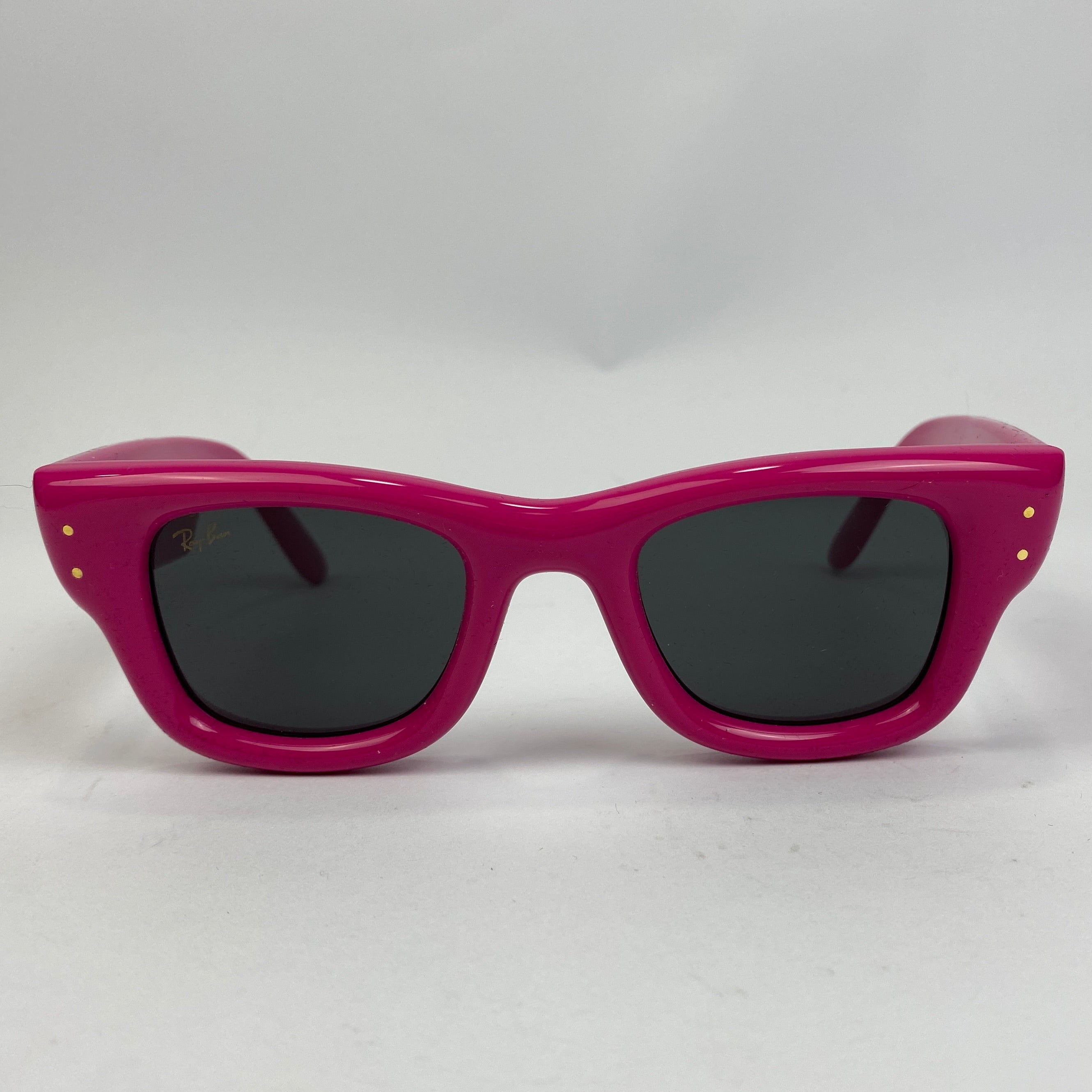 Ray-Ban New £164 Pink Puffer Wayfarer Sunglasses