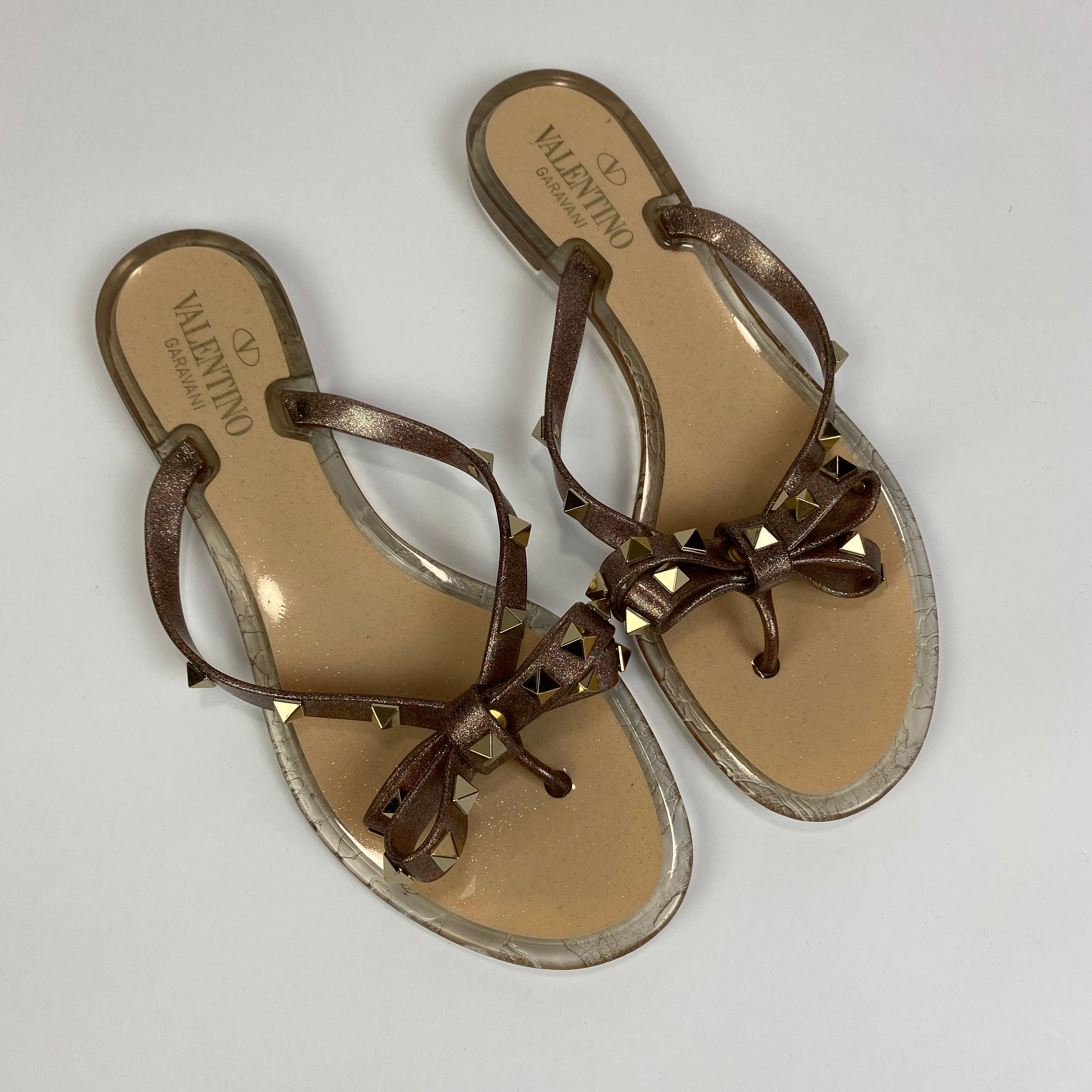 Valentino £390 Nude Glitter Rockstud Flipflop Sandals 39