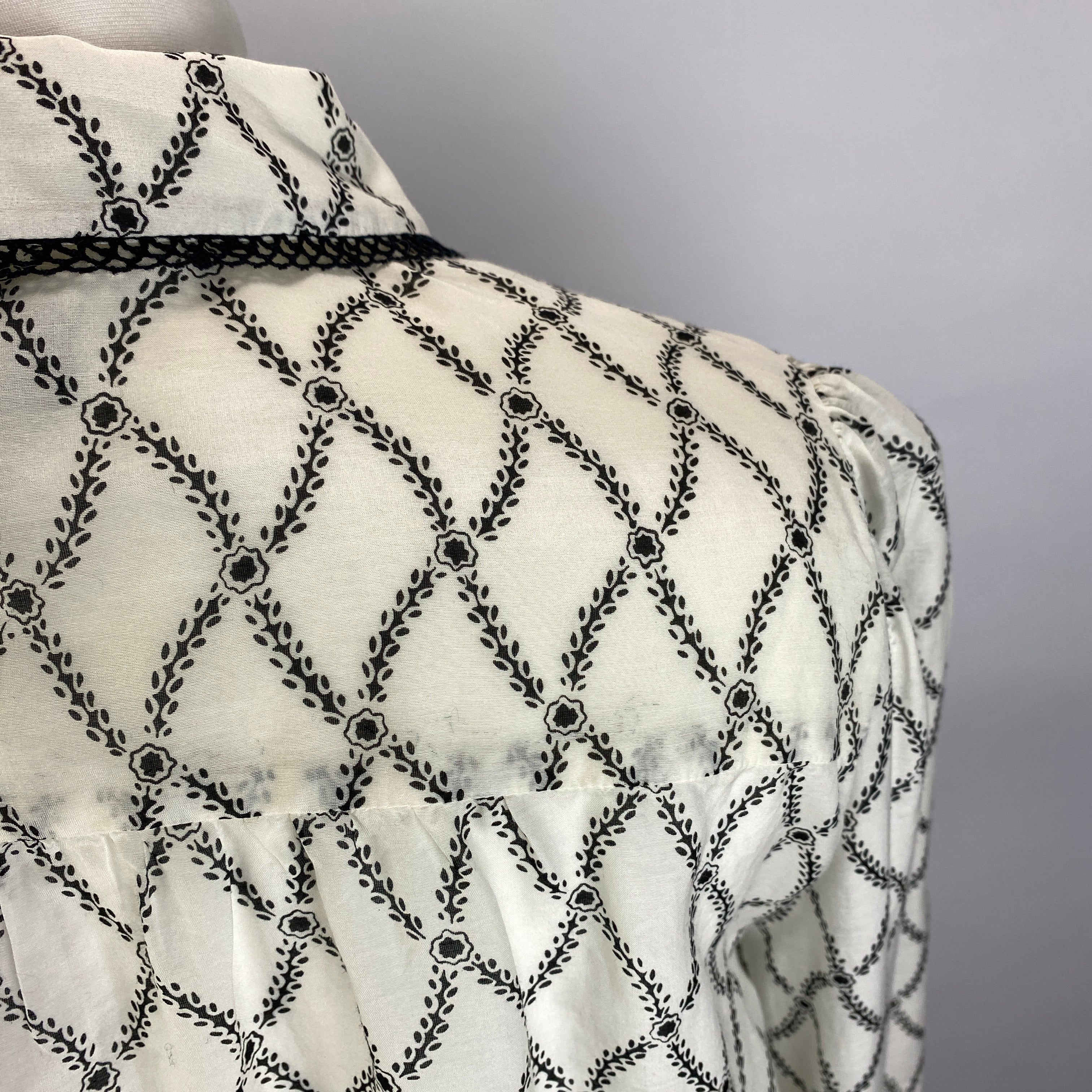 Me&Em Ivory Trellis Print  Cotton & Silk Blouse XL