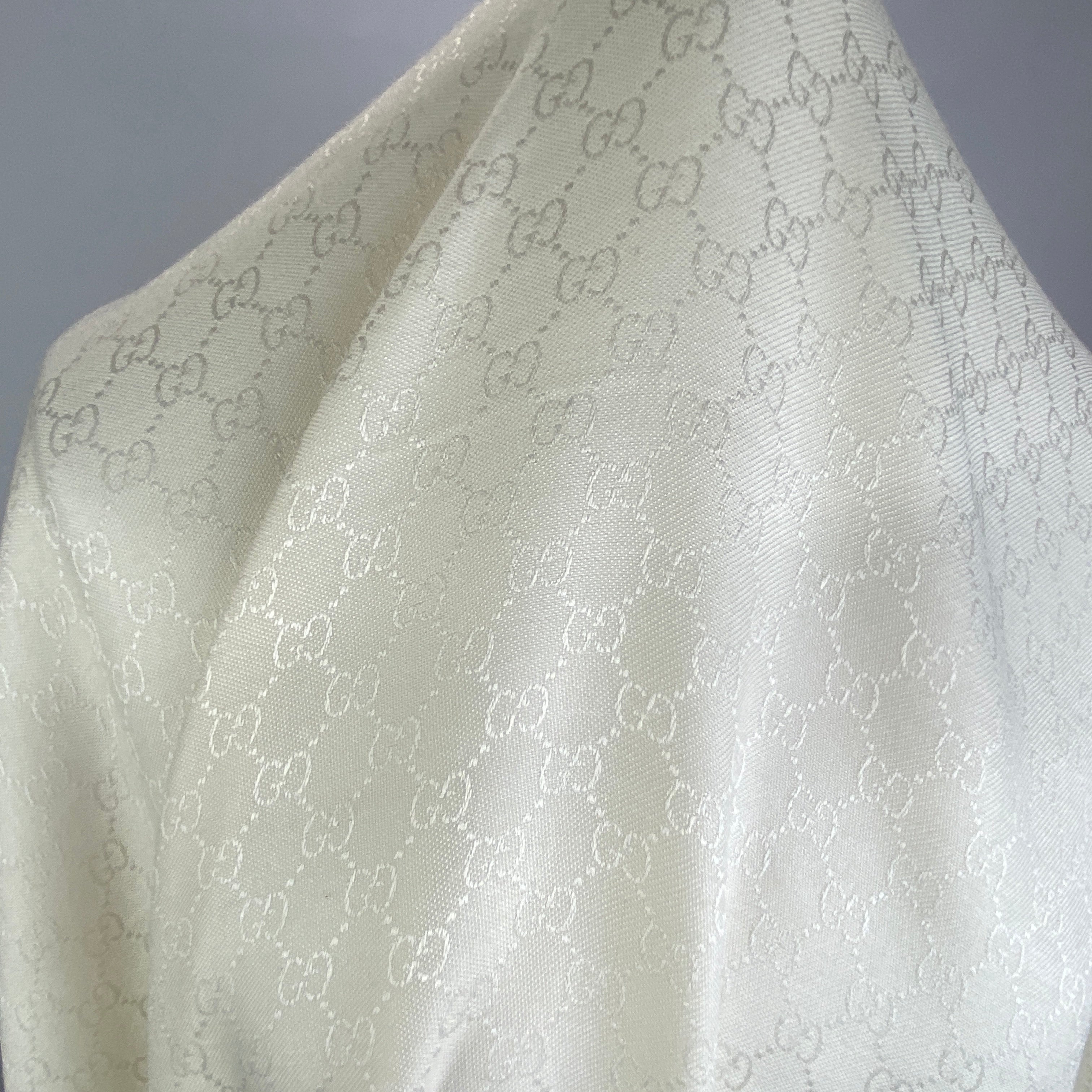Gucci New £470 Ecru Silk & Wool Monogram Shawl