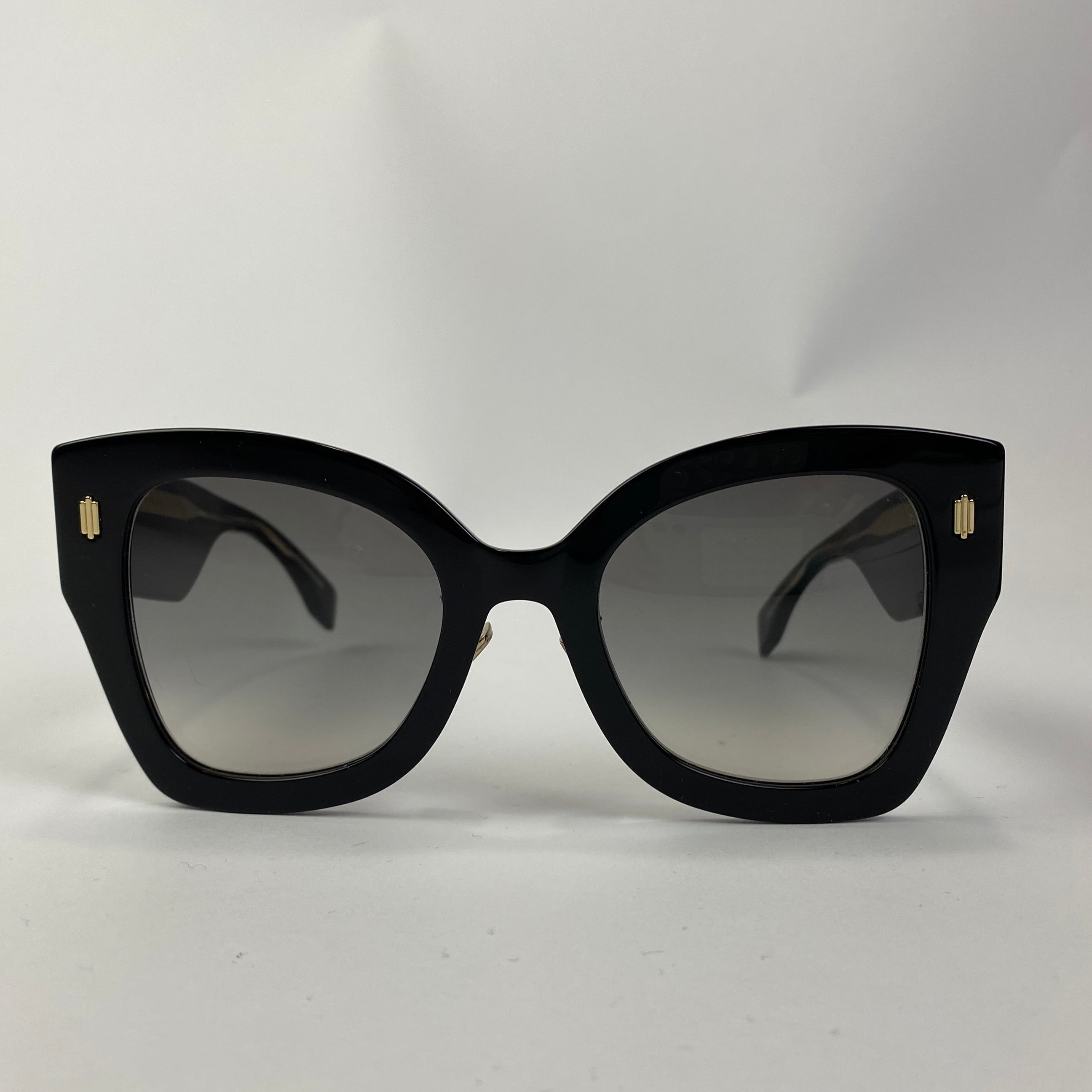 Fendi £270 Black Oversized FF0343/G/S 80790 Sunglasses