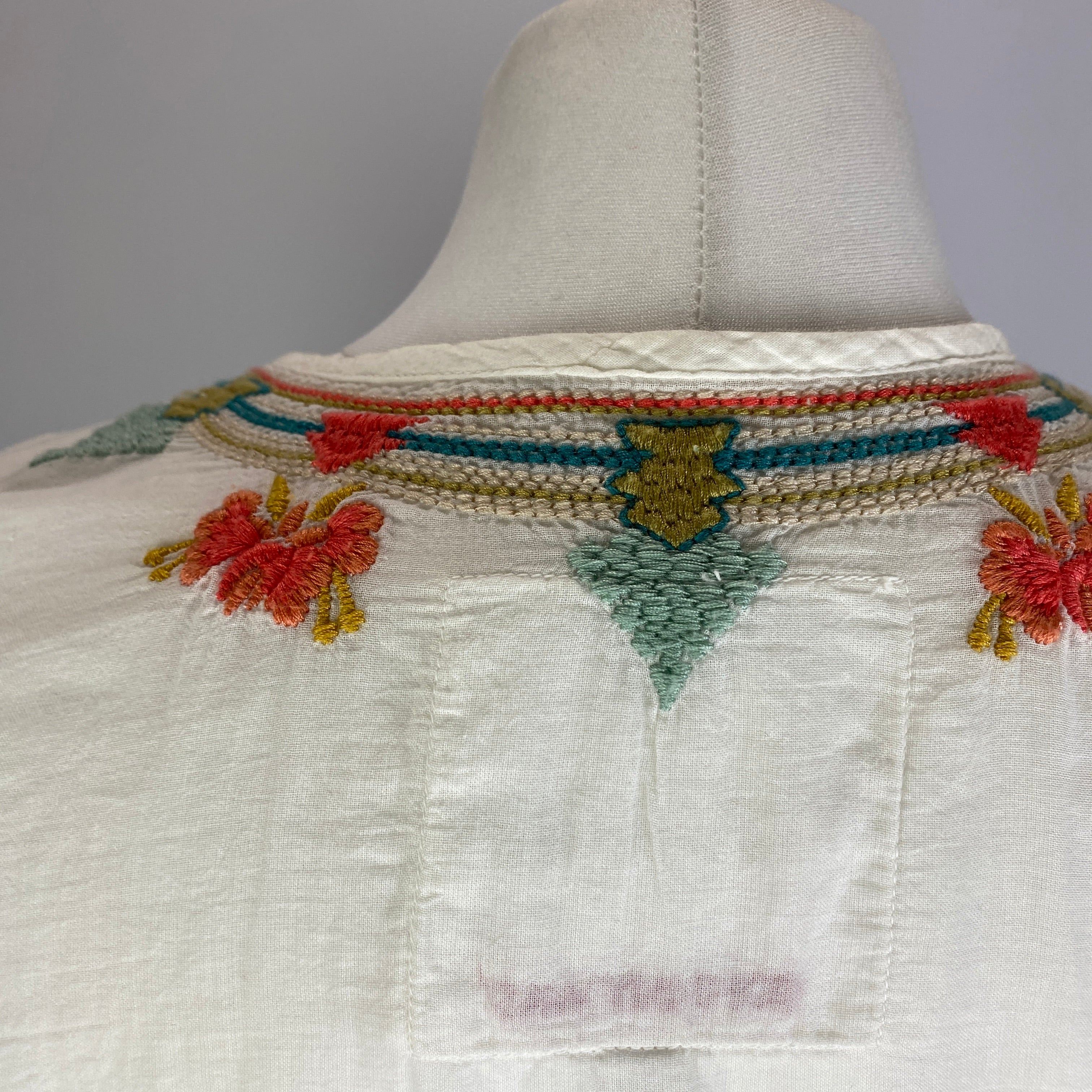 Johnny Was £225 White Muslin Embroidered Tunic Top M