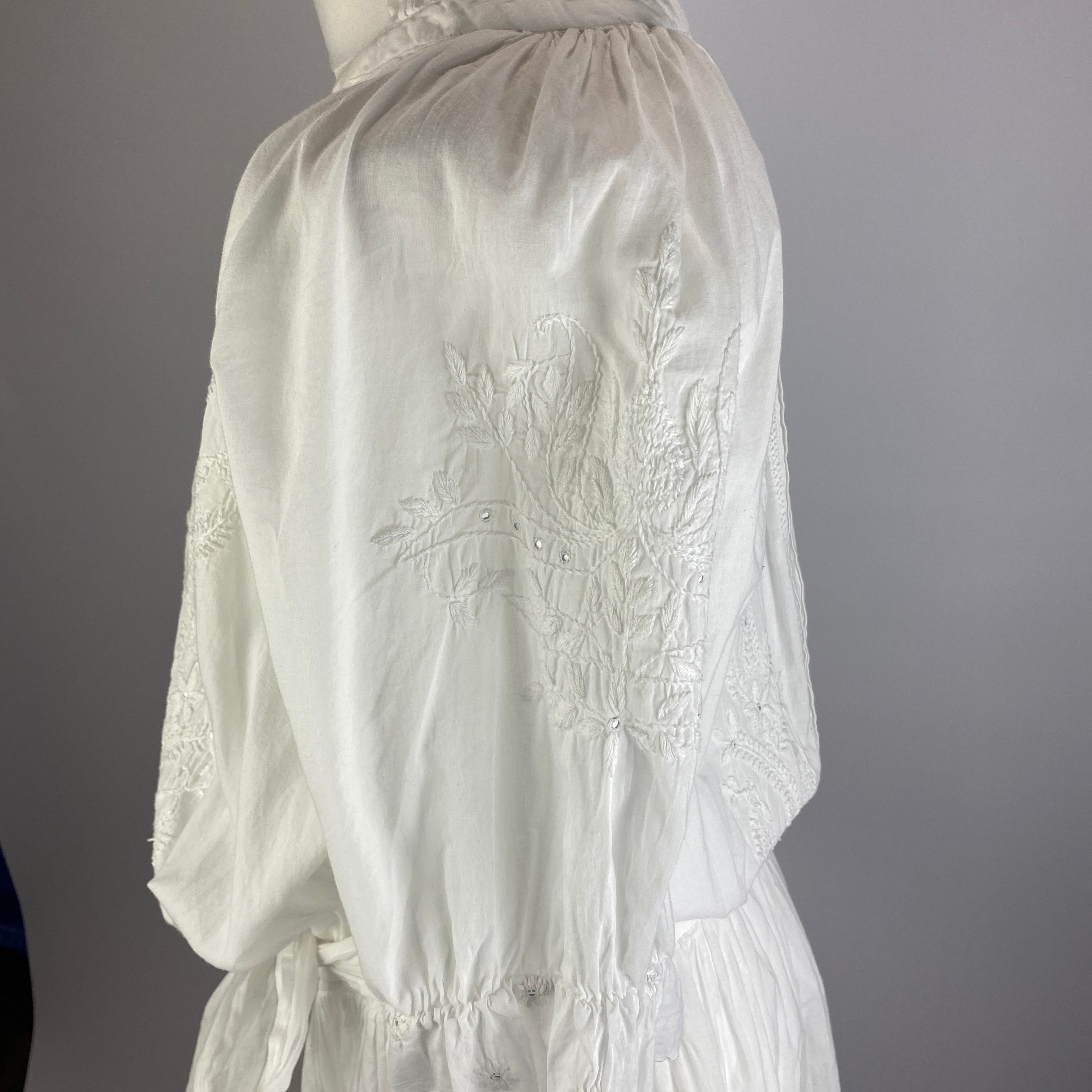 Juliet Dunn £373 White Embroidered Cotton Dress M/L