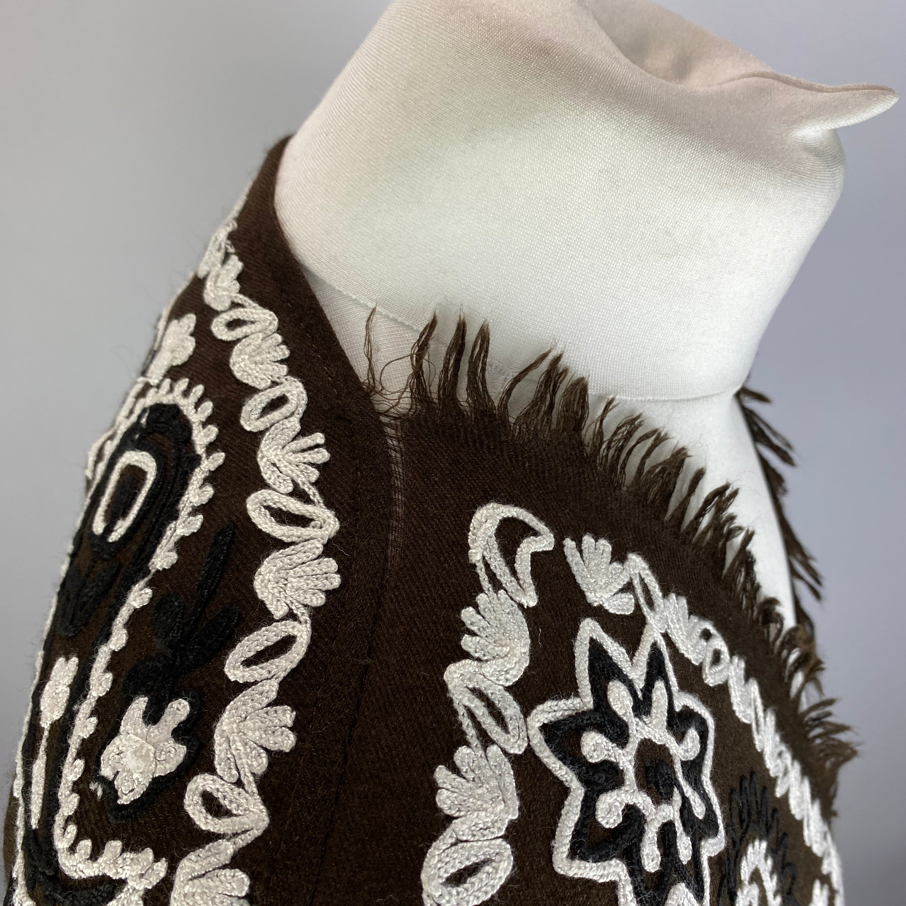 P.A.R.O.S.H. New £500 Embroidered Cashmere Jacket S/M