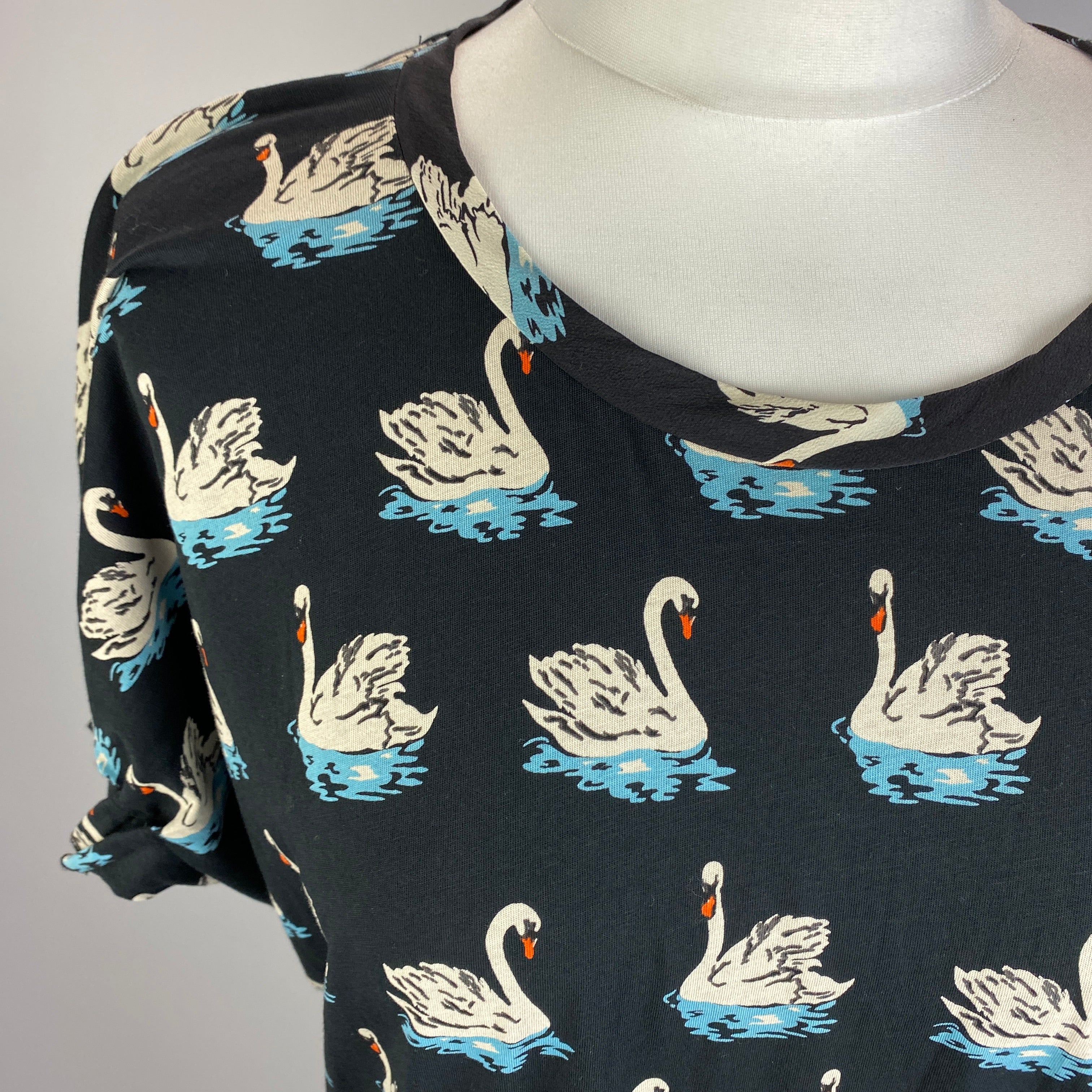 Stella McCartney Iconic 2016 Black Swan Print Jersey Top S/M