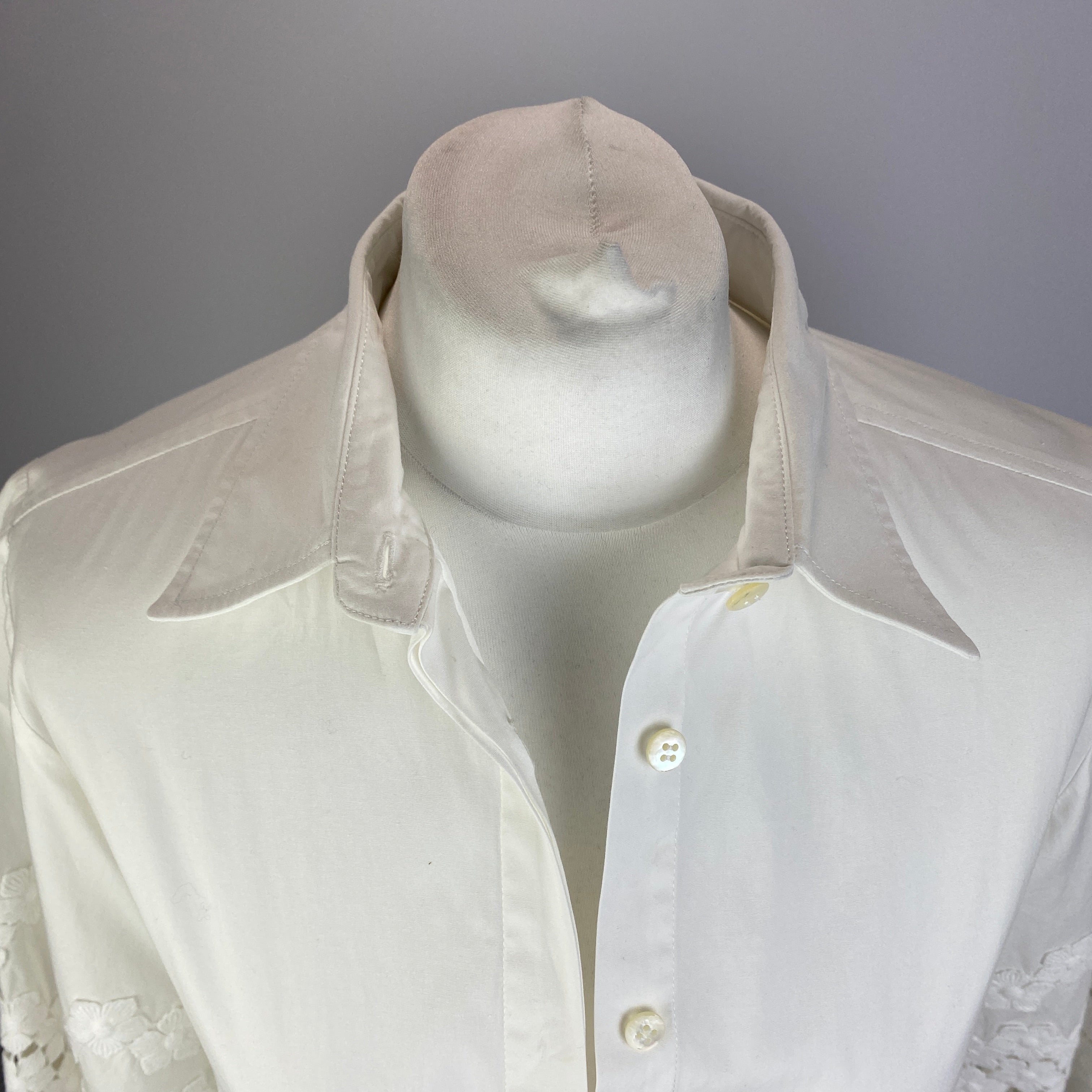 Caroline Herrera Ecru Cotton Balloon Applique Sleeve Blouse M