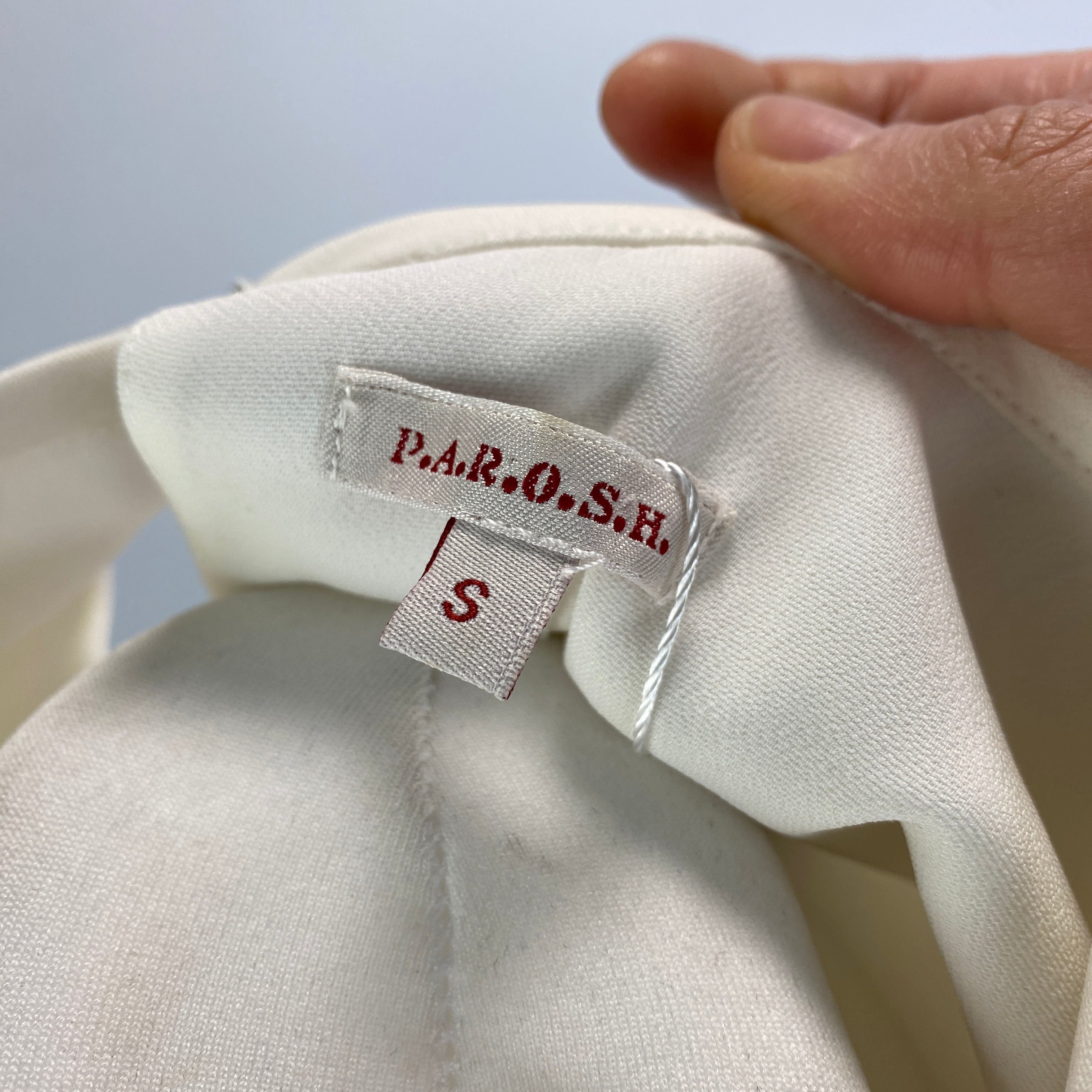 P.A.R.O.S.H. £300 Cream Crepe Cutaway Shell Top S
