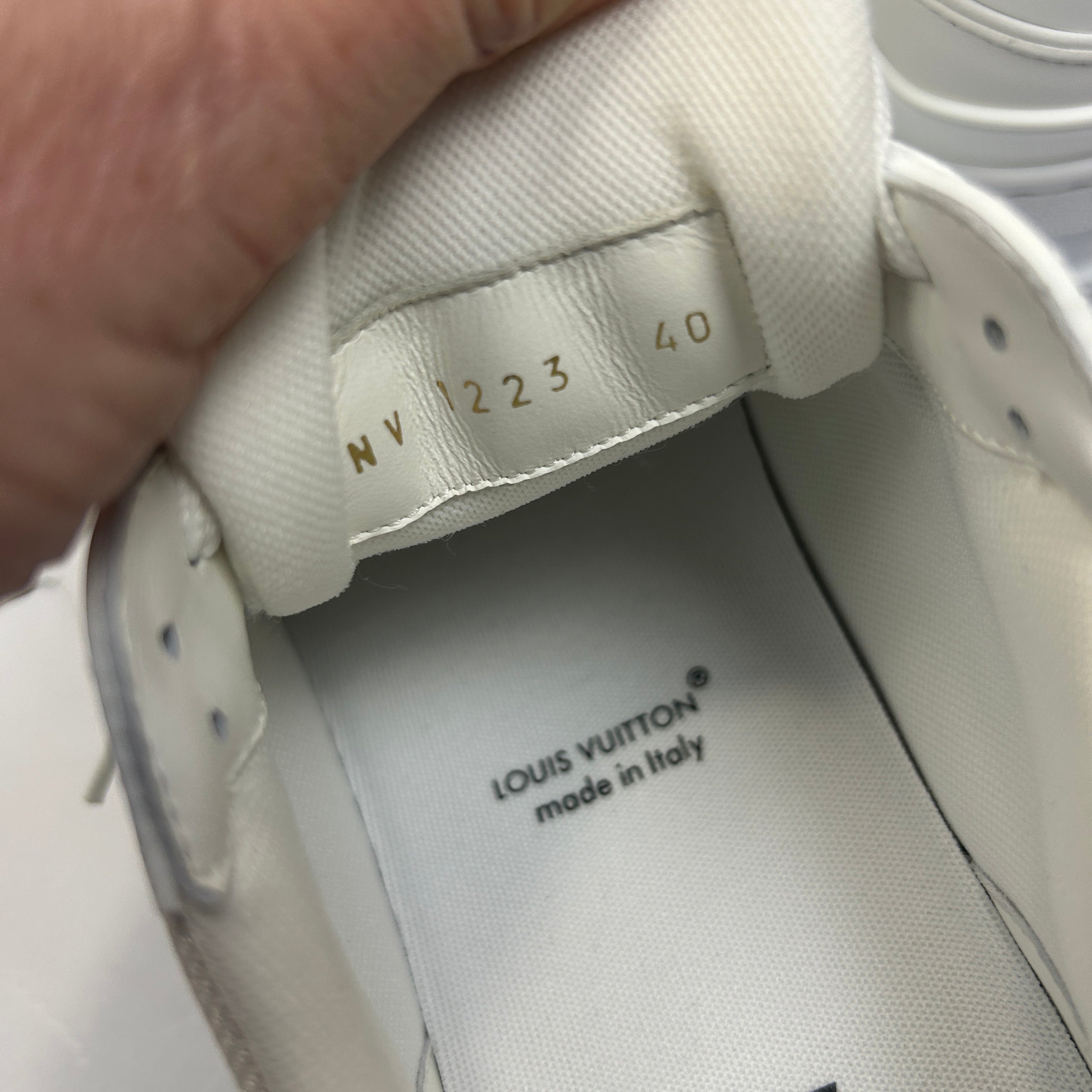 Louis Vuitton New £965 White Leather Trainers 40