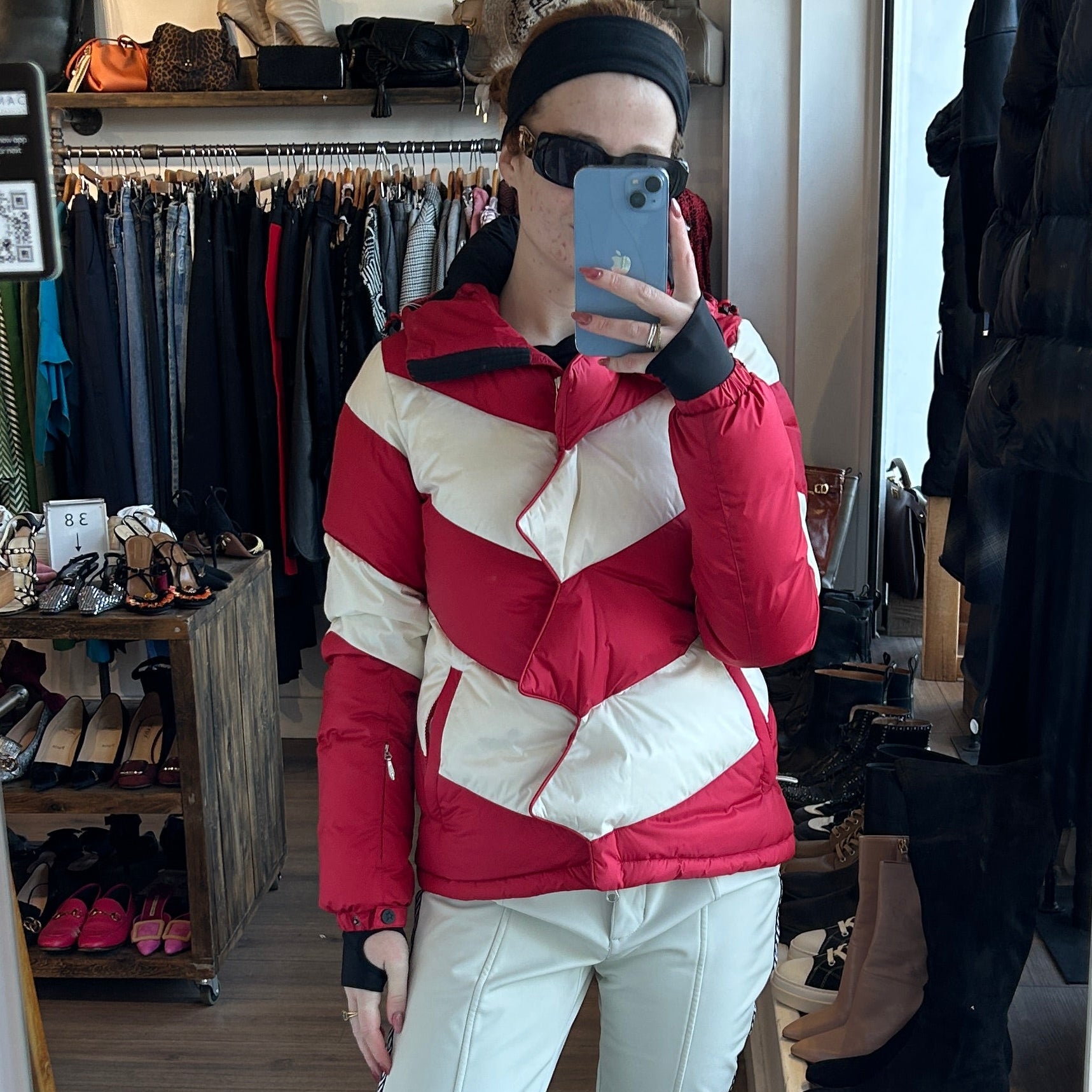 Perfect Moment £650 Scarlet & Ivory Airtastic Ski Jacket S