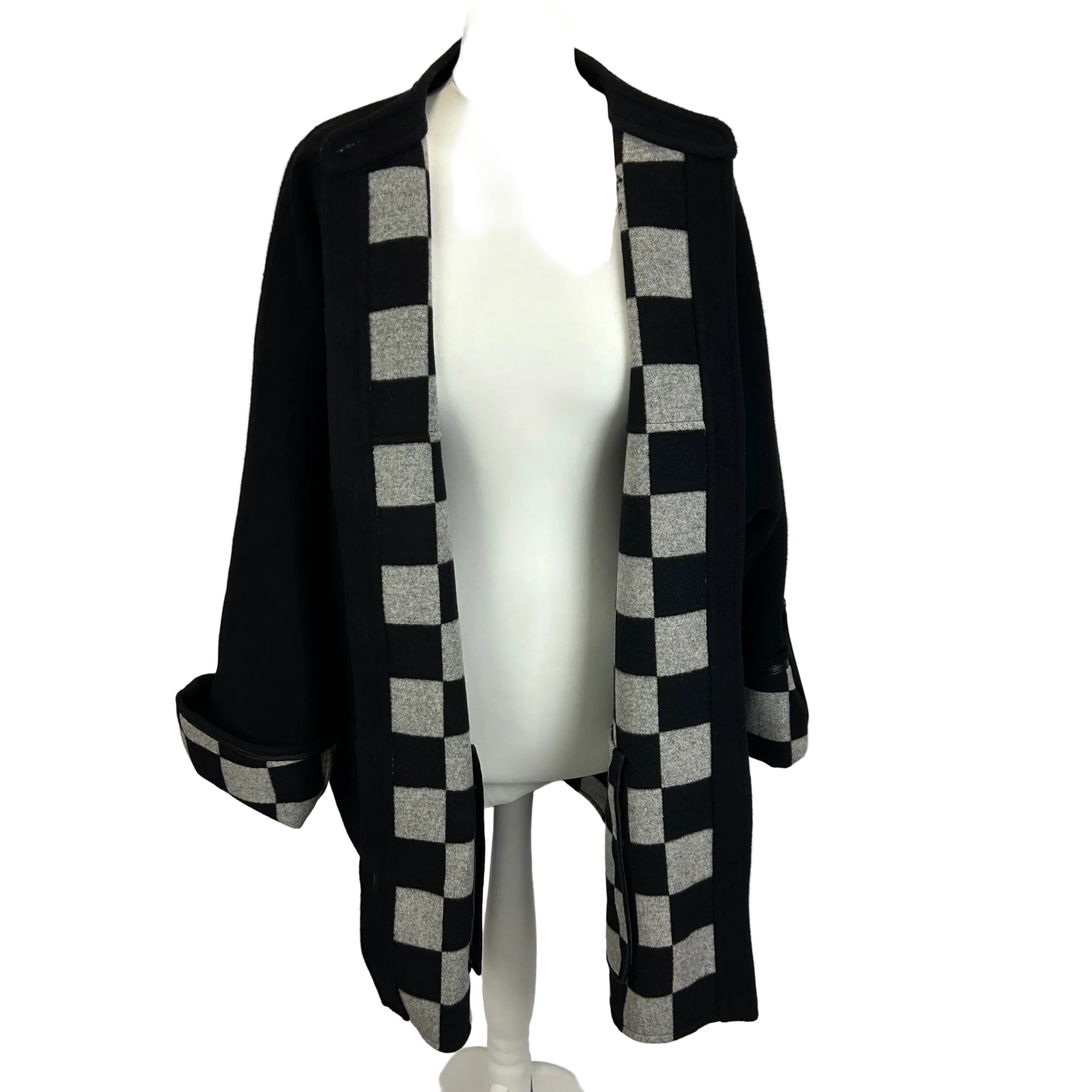 Louis Vuitton New £4250 Black & Daimer Print  Coat M/L/XL