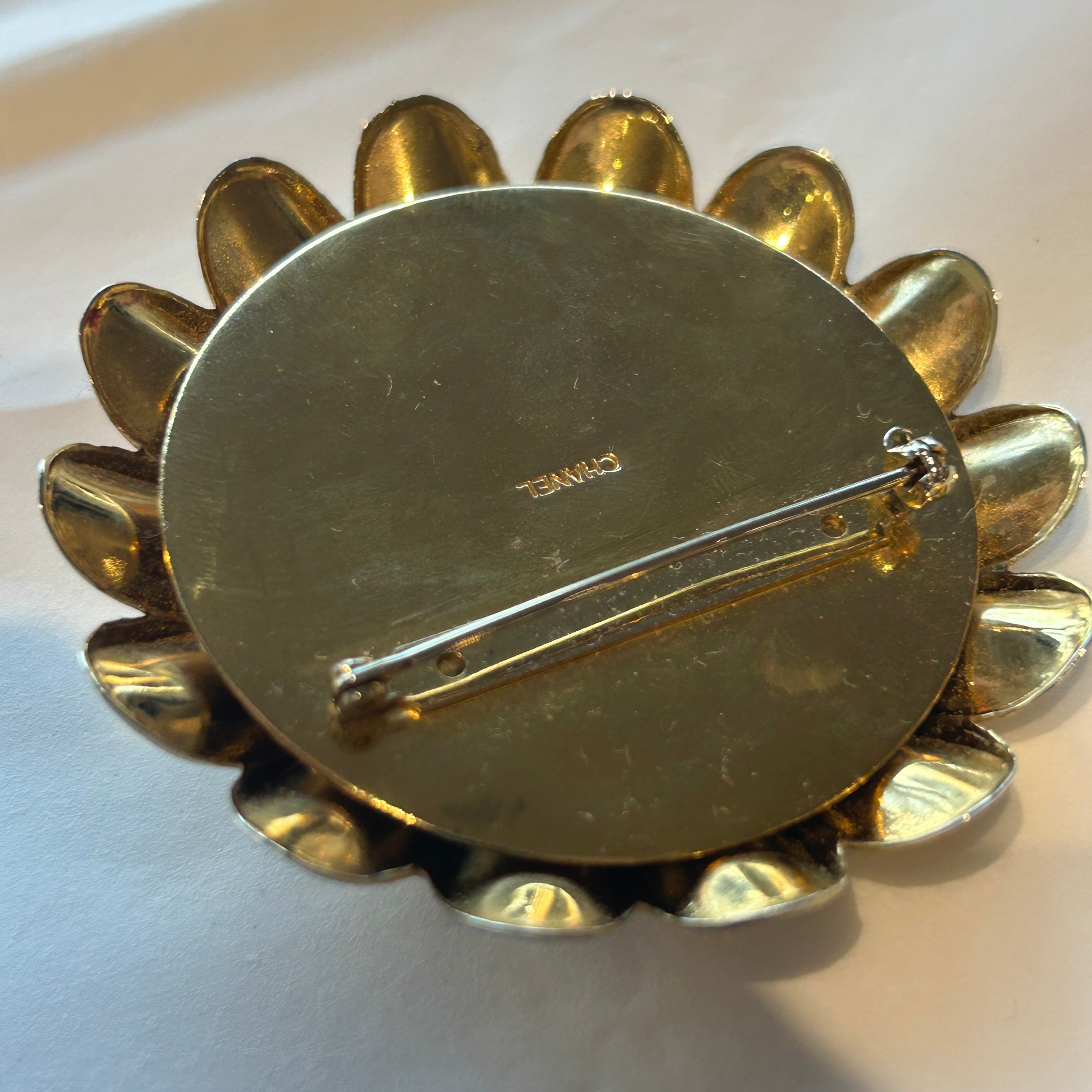 Chanel Vintage 80s Large Daisy Brooch