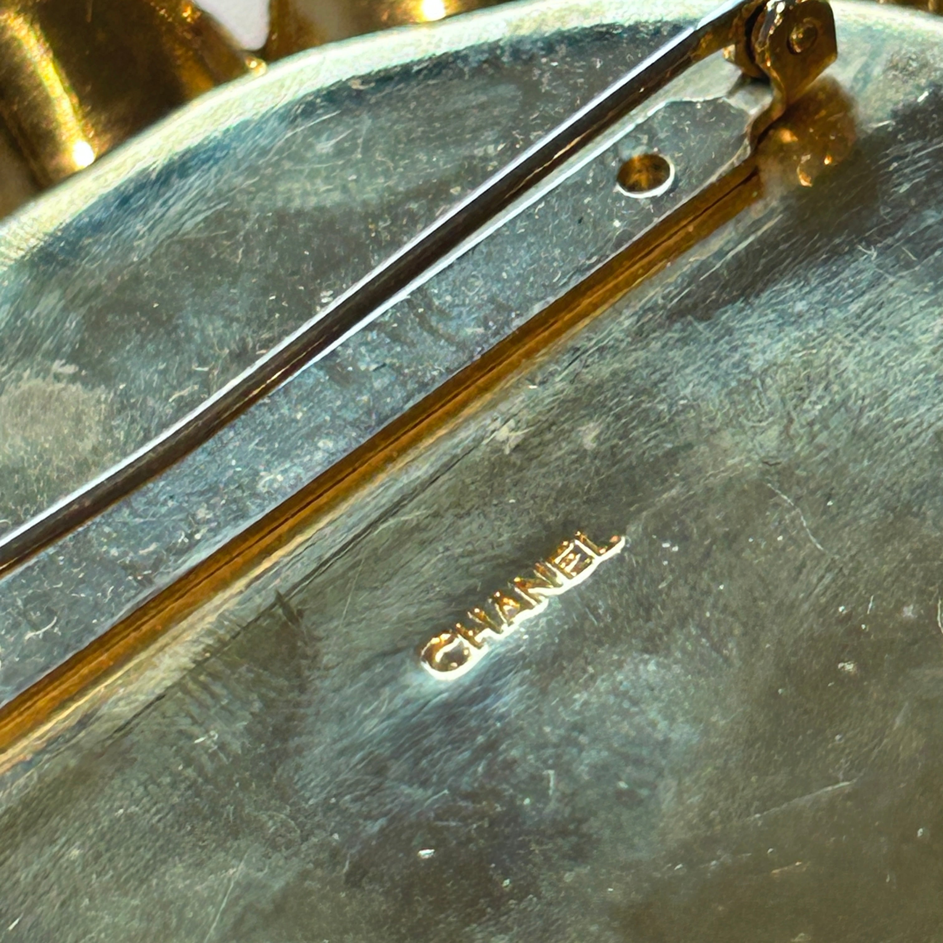 Chanel Vintage 80s Large Daisy Brooch