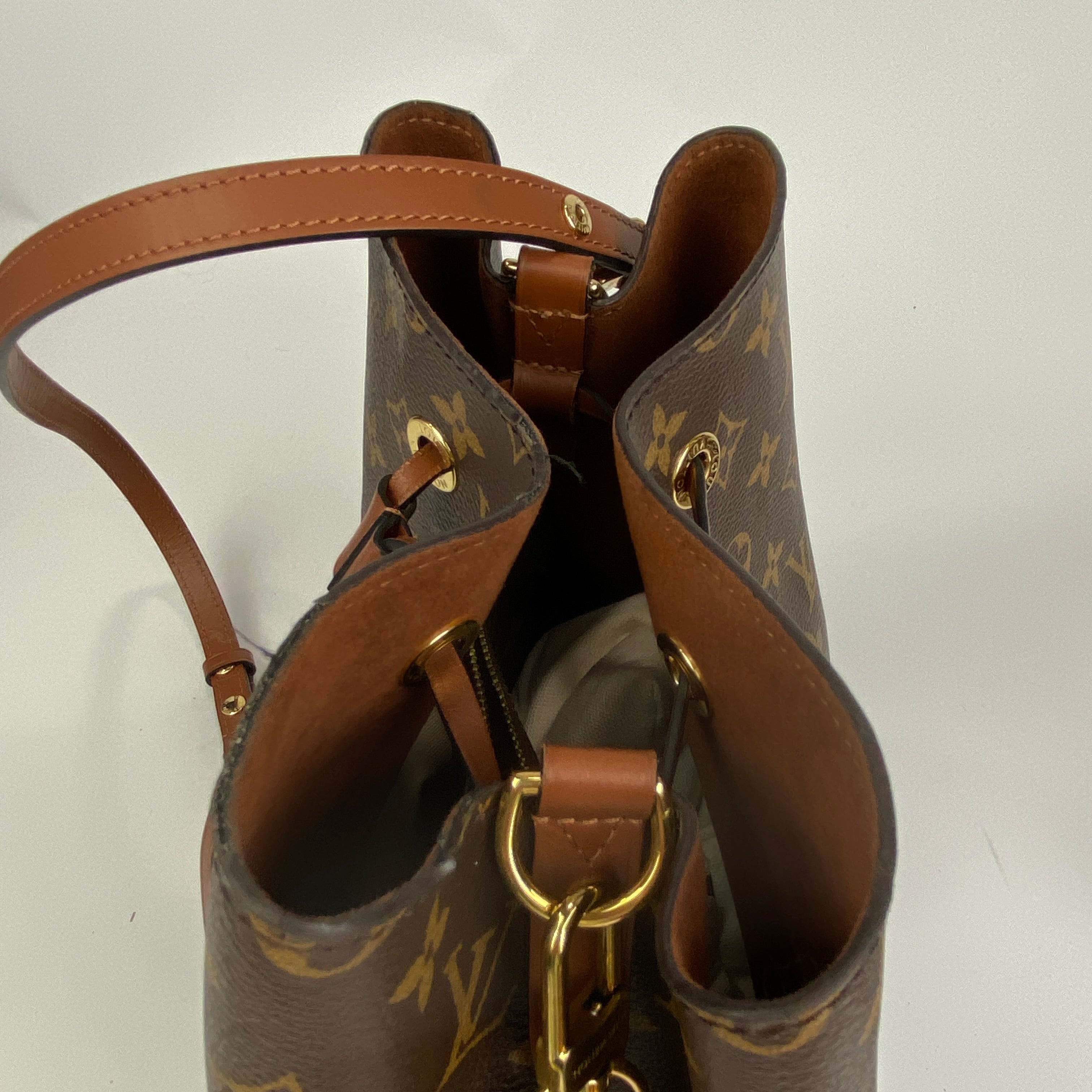 Louis Vuitton £1790 NeoNoe MM Monogram Canvas Bucket Bag