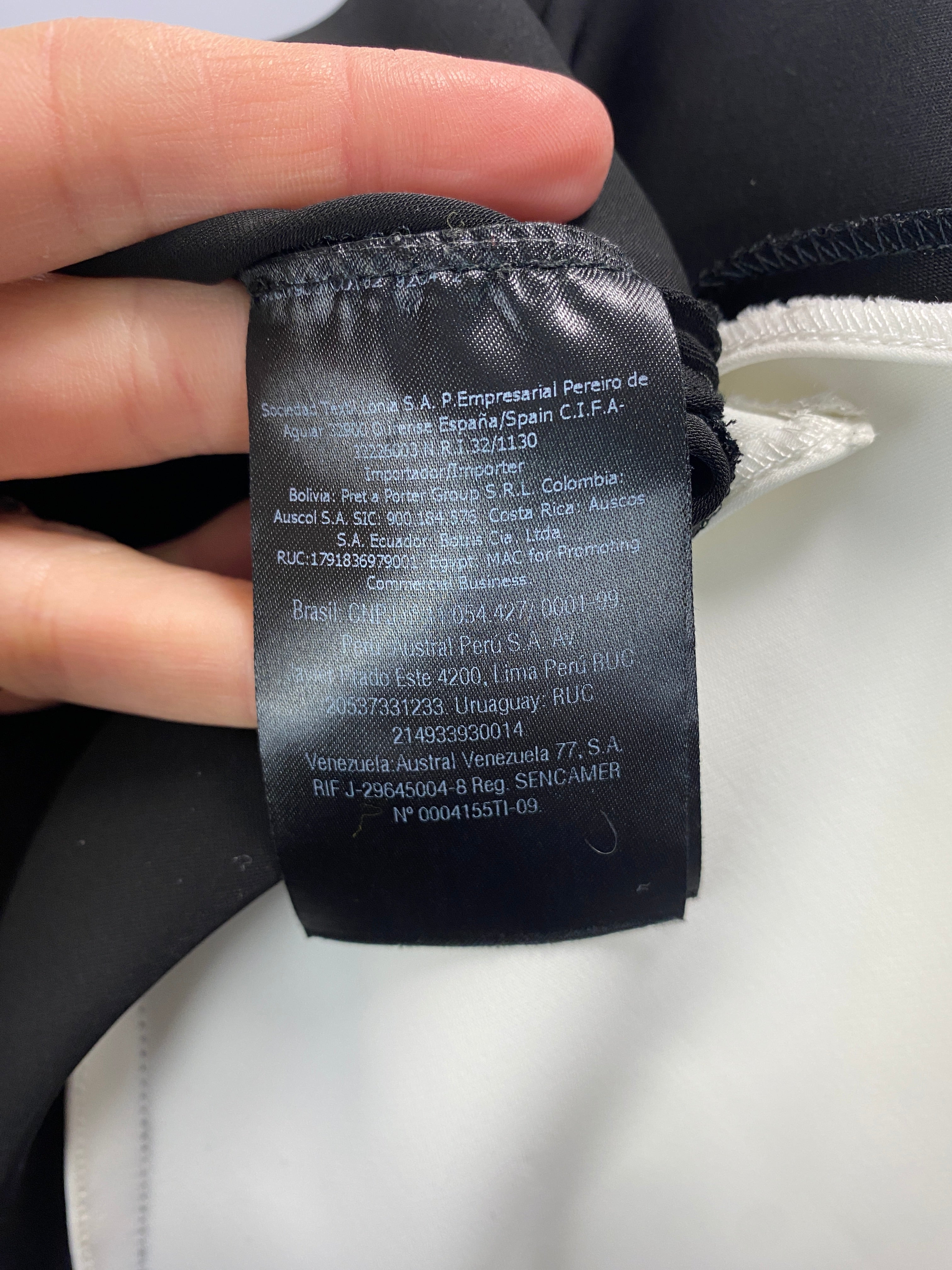 Carolina Herrera Black & Ivory Fluted Asymmetric Dress XS