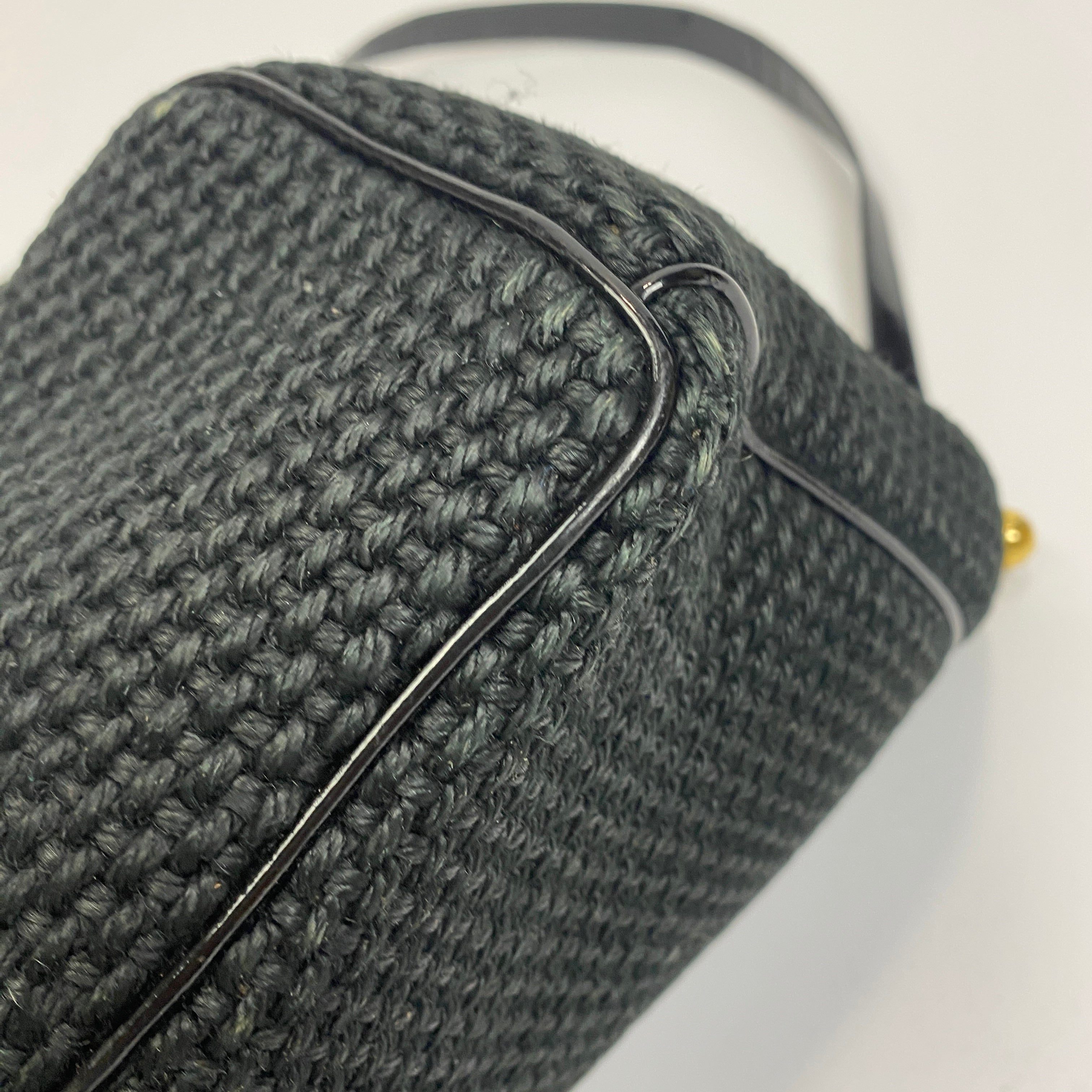 Bottega Veneta Vintage Black Woven Shoulderbag
