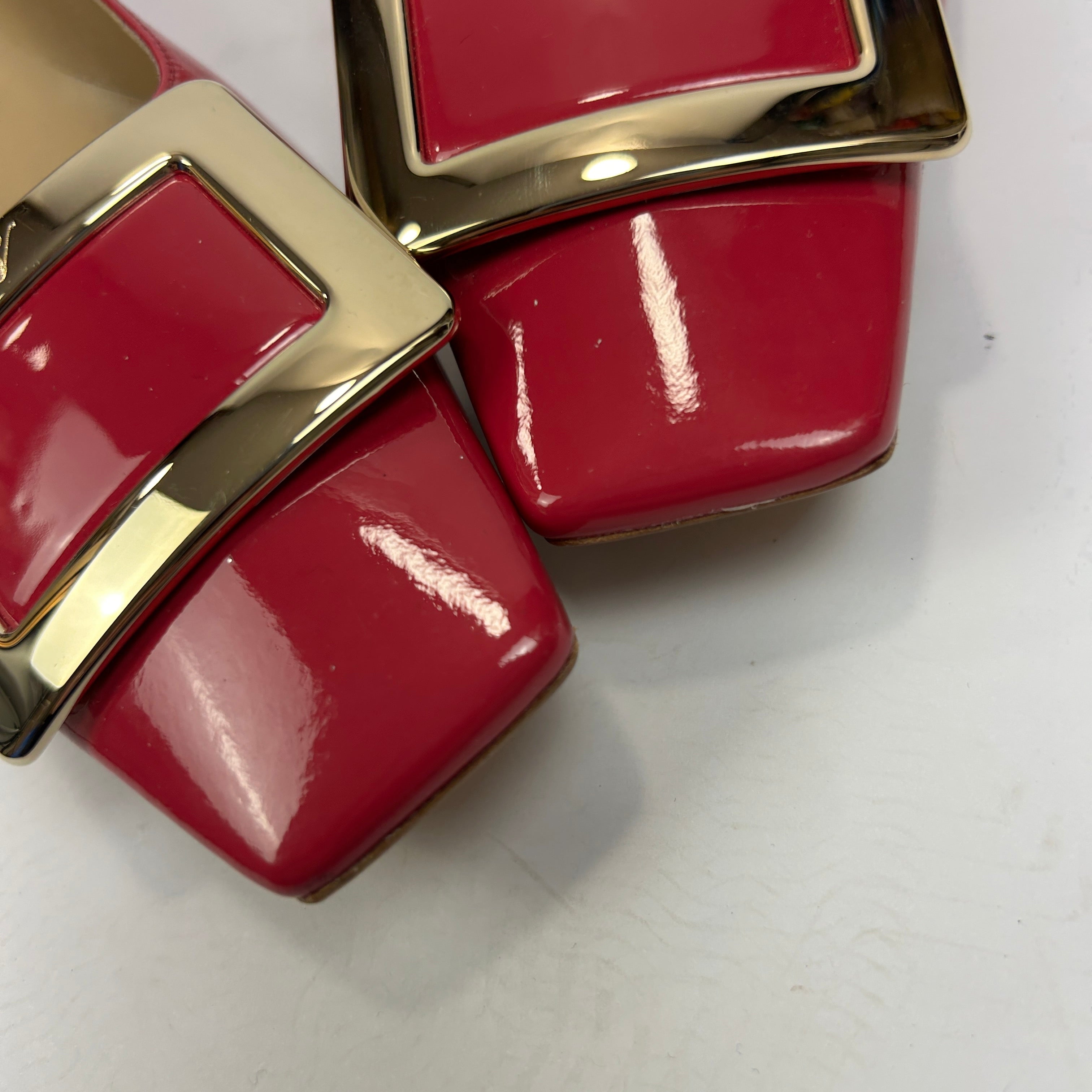 Roger Vivier New £468 Pink Patent Buckle Low Heel Pumps 41