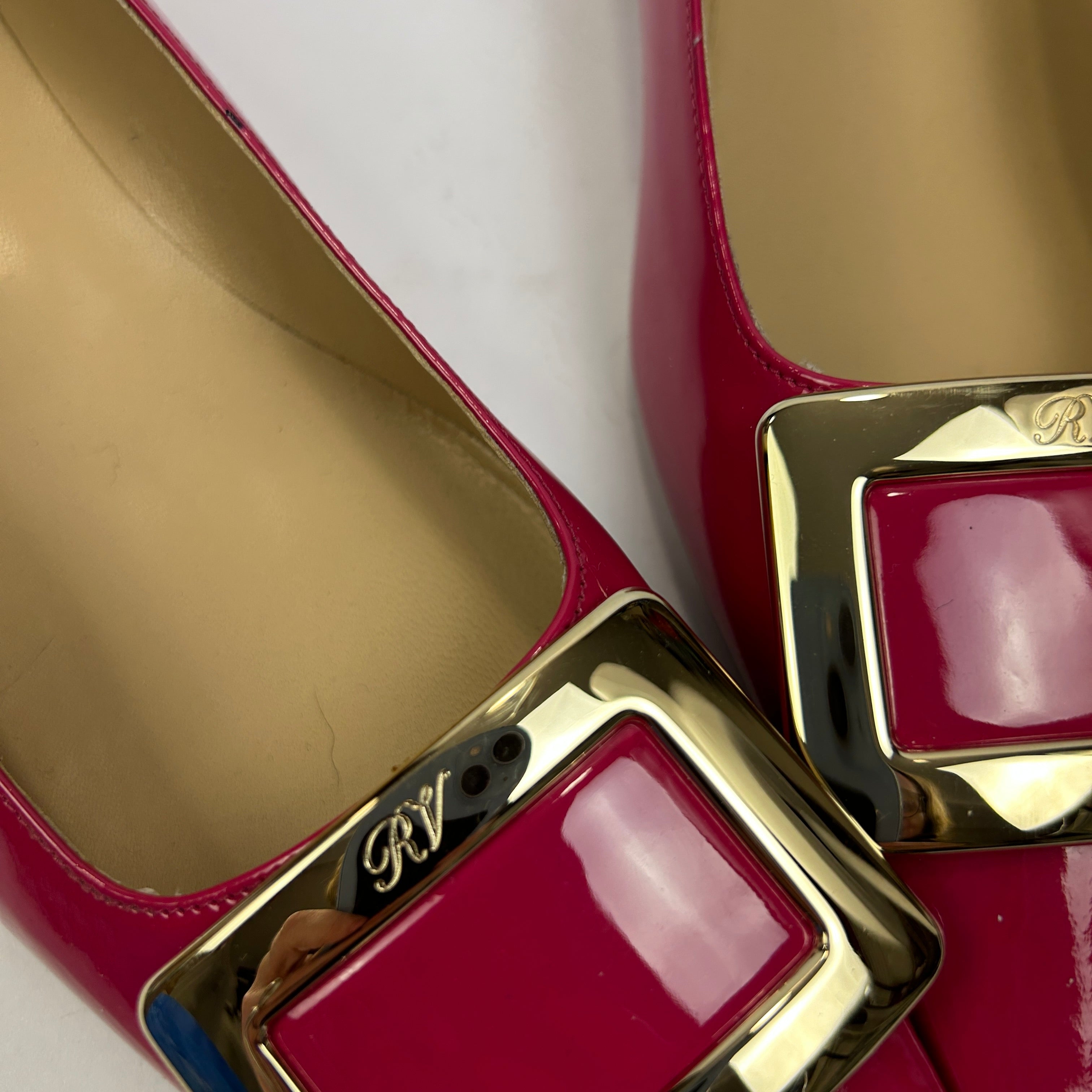 Roger Vivier New £468 Pink Patent Buckle Low Heel Pumps 41