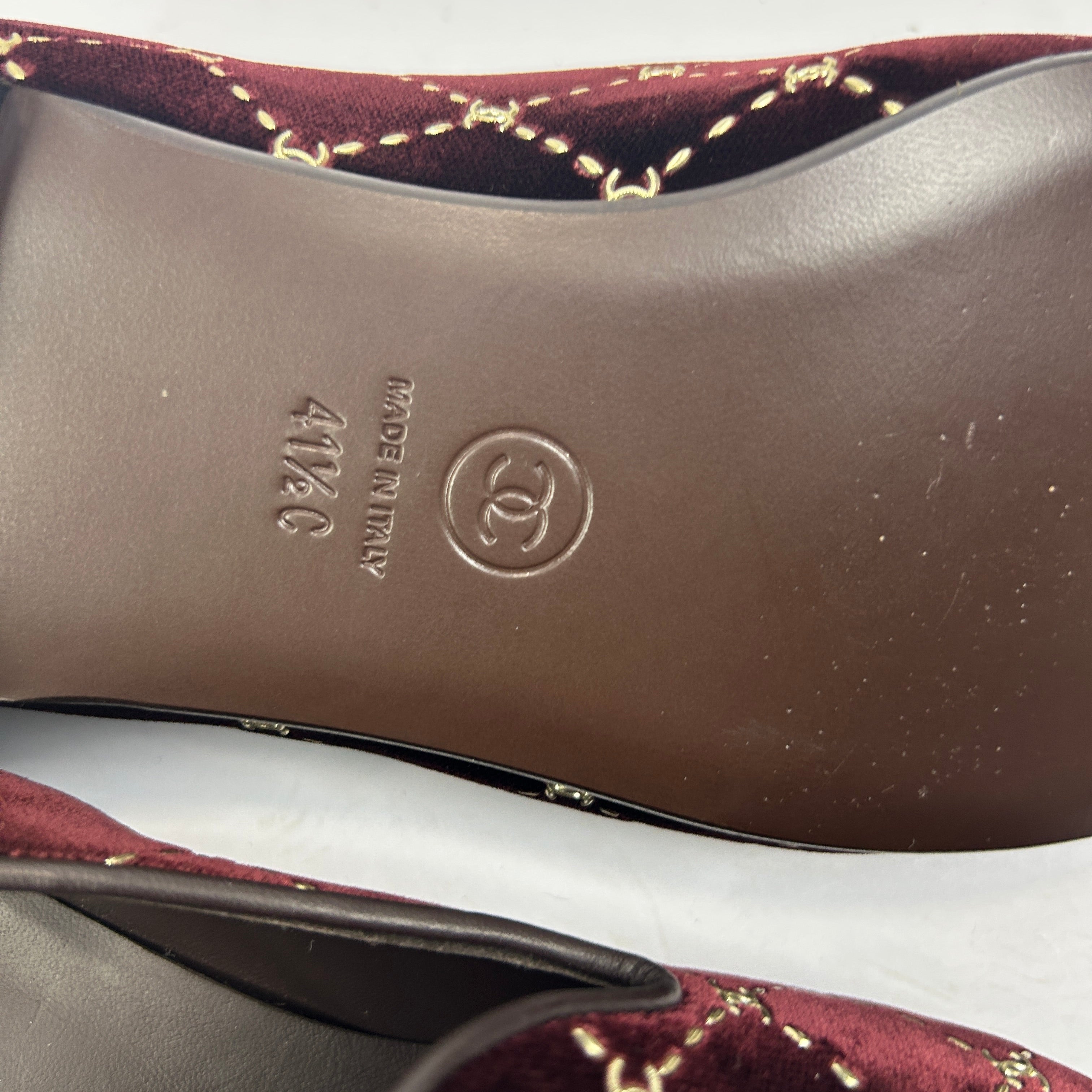 Chanel New Burgundy Quilted Velvet Loafers 41.5