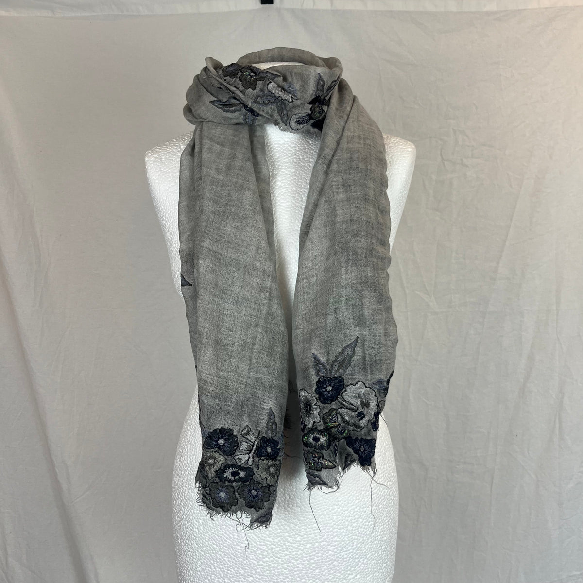 Faliero Sarti Pearl Grey Embroidered Viscose & Wool Scarf