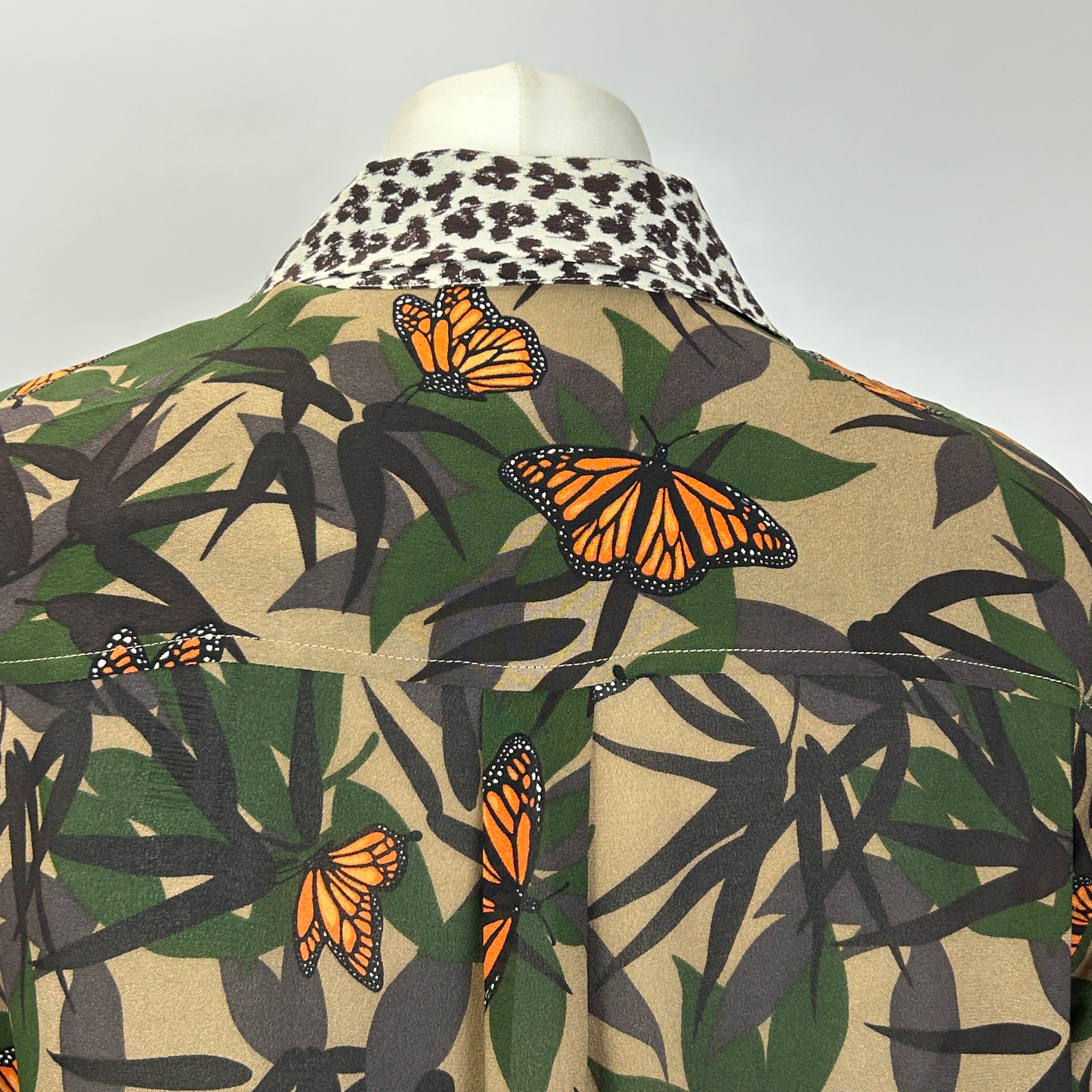 Equipment Camo Floral Butterfly Silk Shirt S/M