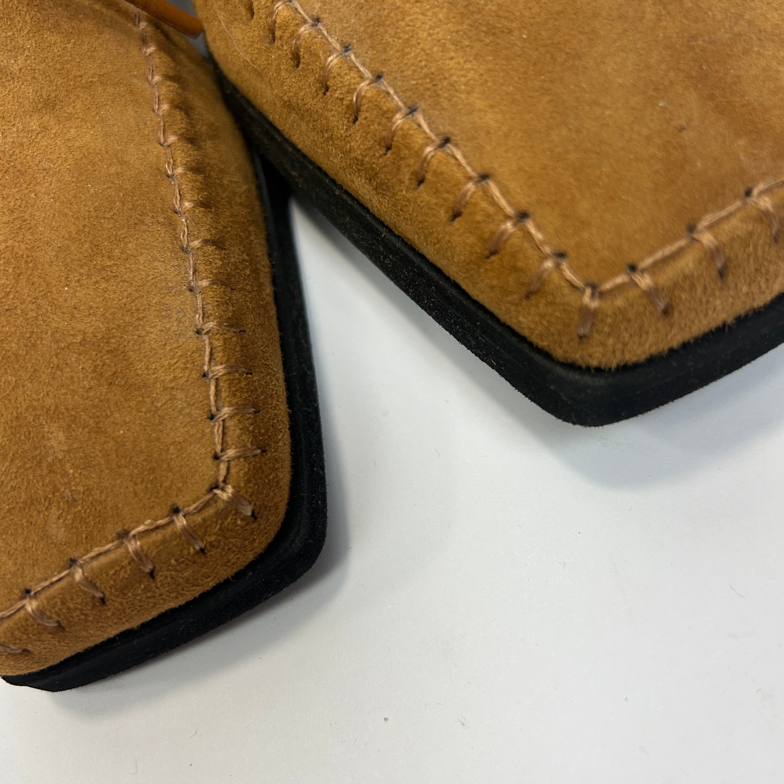 Toteme £540 Camel Suede Moccasin Boots 40