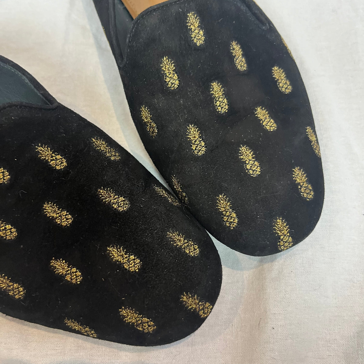 Aquazzura Black Suede Pineapple Embroidered Flats 37