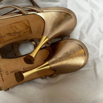 Manolo Blahnik Gold Leather Strappy Sandals 40