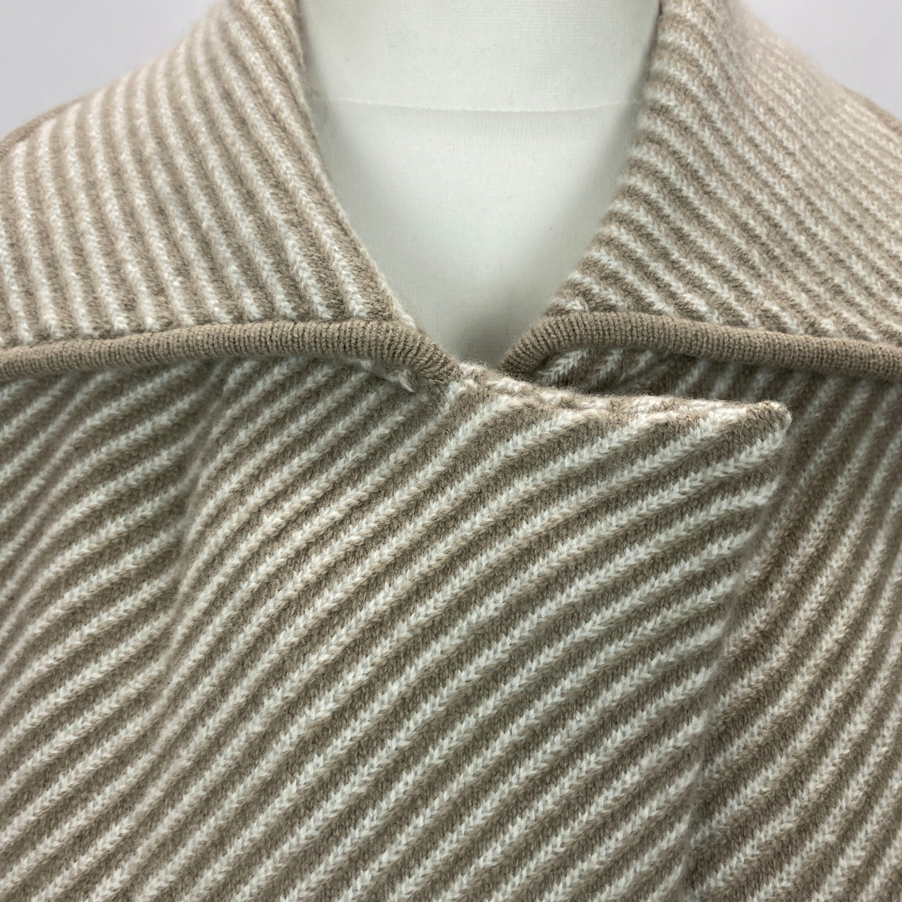 Joseph New £845 Putty & Cream Belted Merino Wool Jacket S