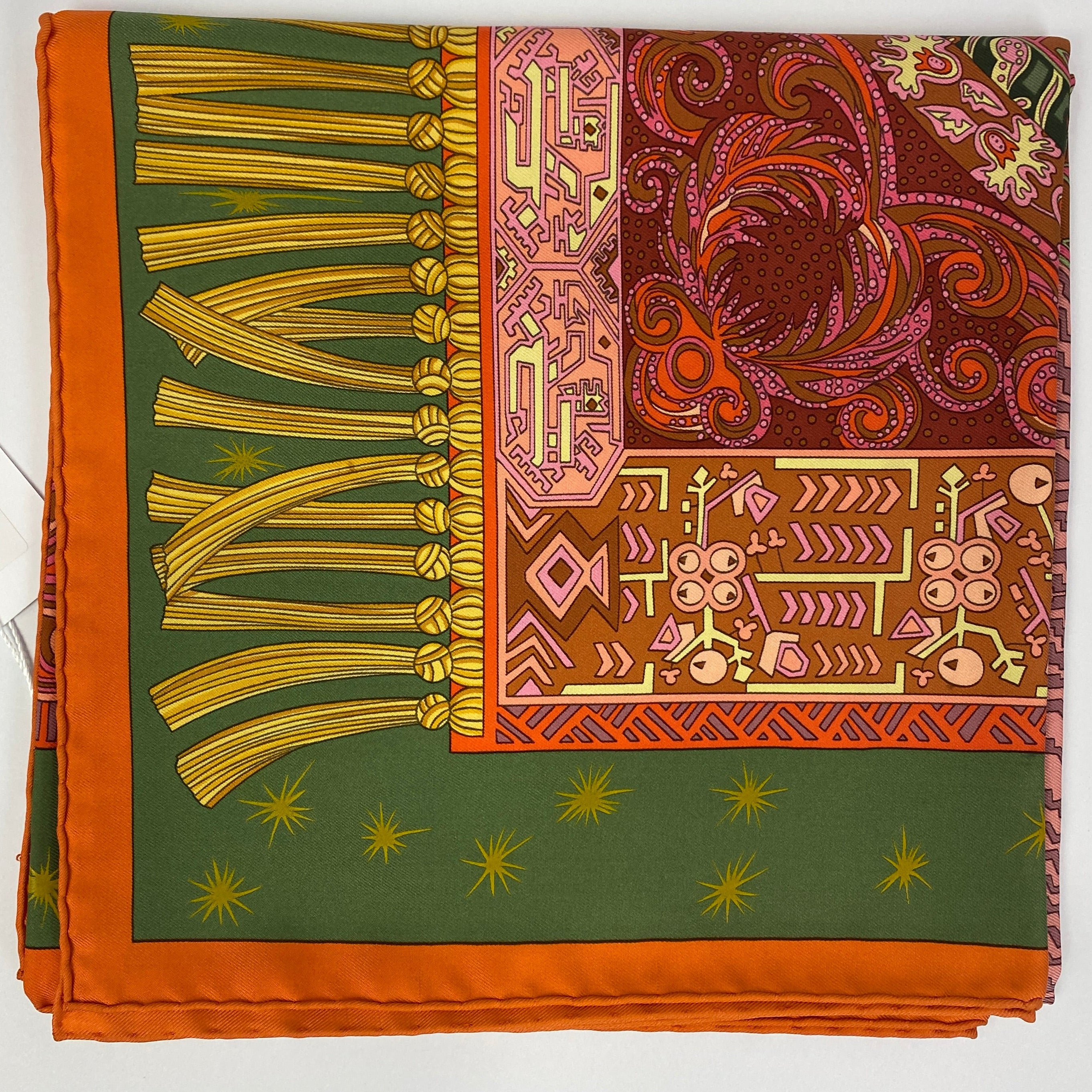 Hermes New Orange Sur Un Tapis Volant Silk Twill 90 Scarf