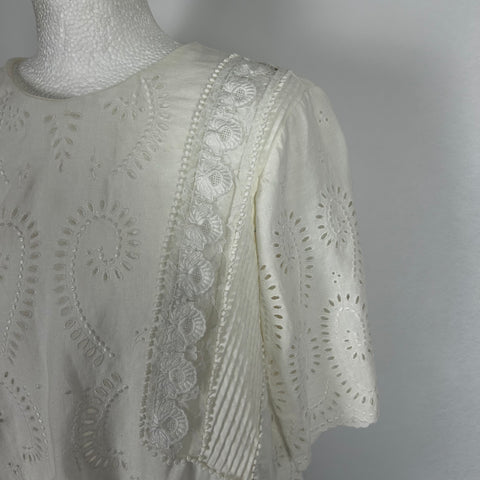 Vanessa Bruno White Pintuck Linen and Lace Top M